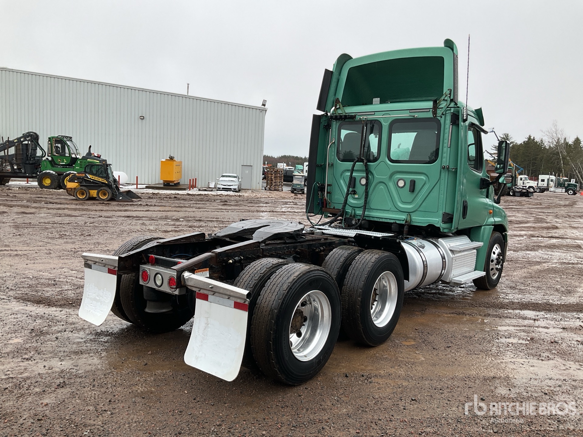 General Appearance with Foto, angolo anteriore sinistro