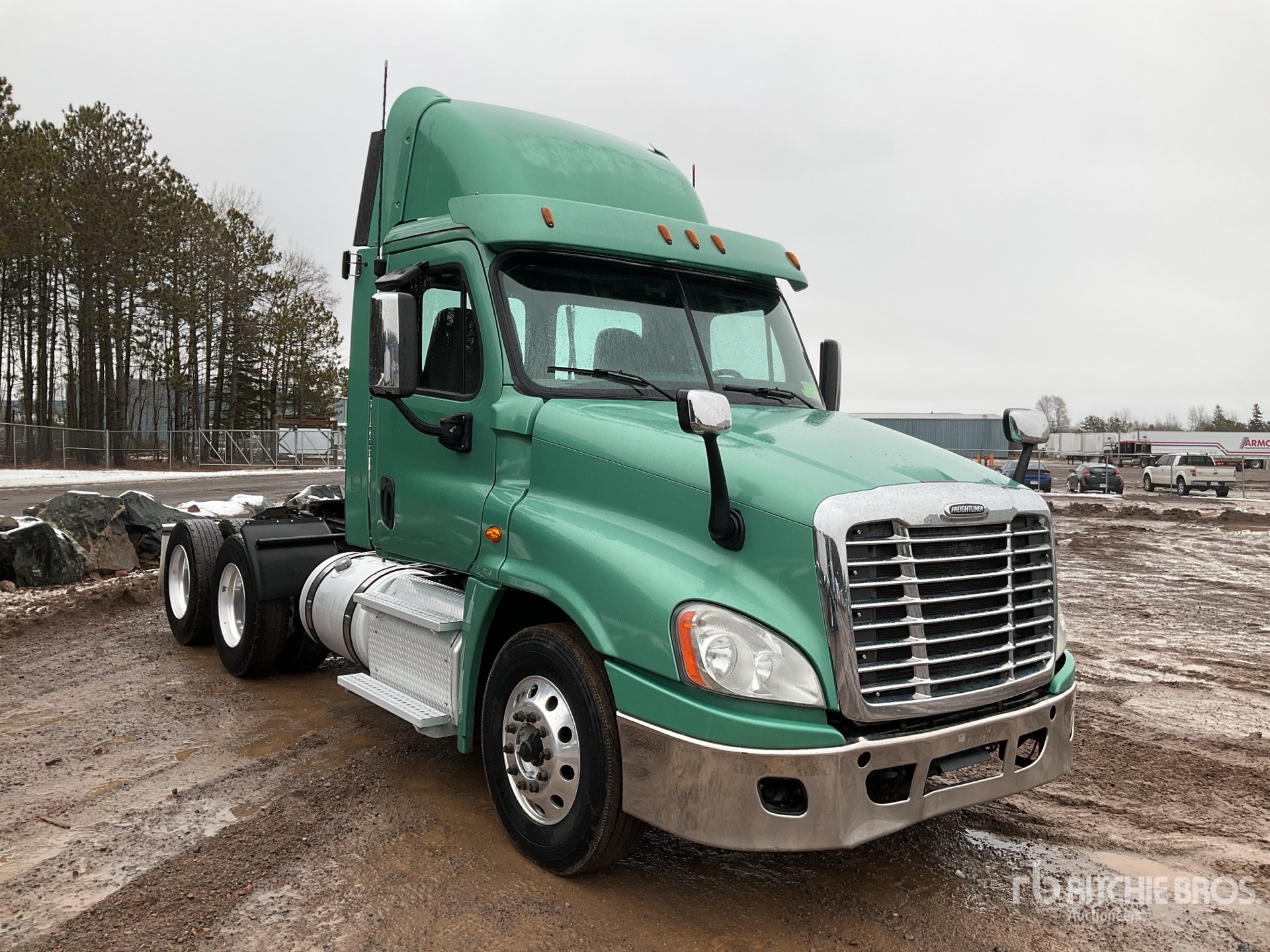 General Appearance with Foto, angolo anteriore destro