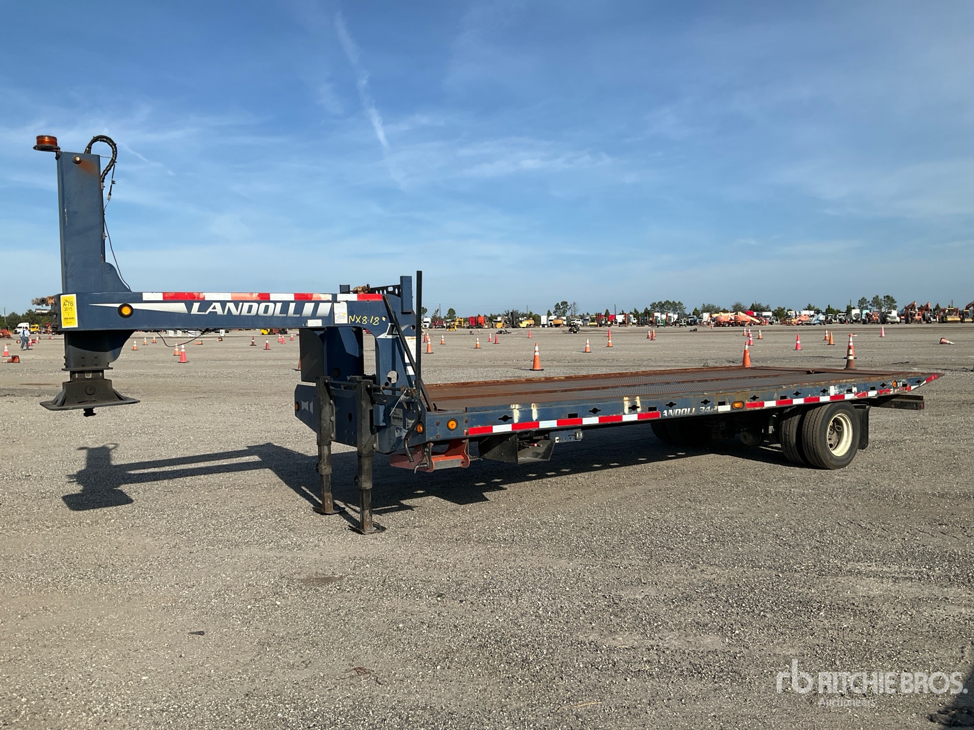 General Appearance with Imagen: esquina delantera izquierda