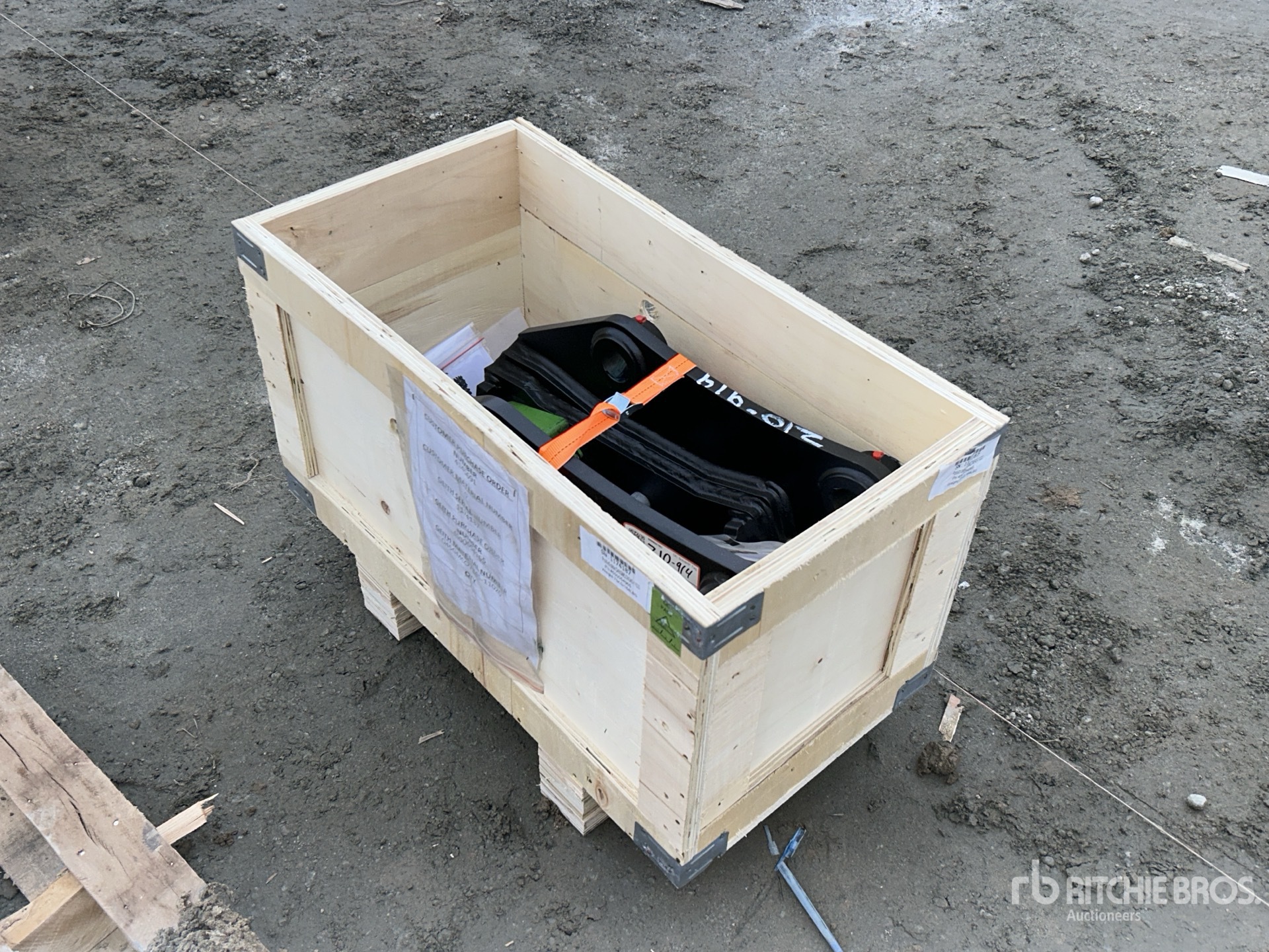 General Appearance with Bild, Ecke hinten links