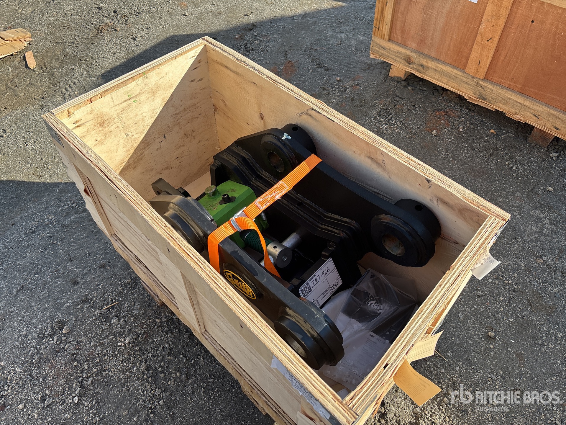 Aspect général with Image, coin arrière droit