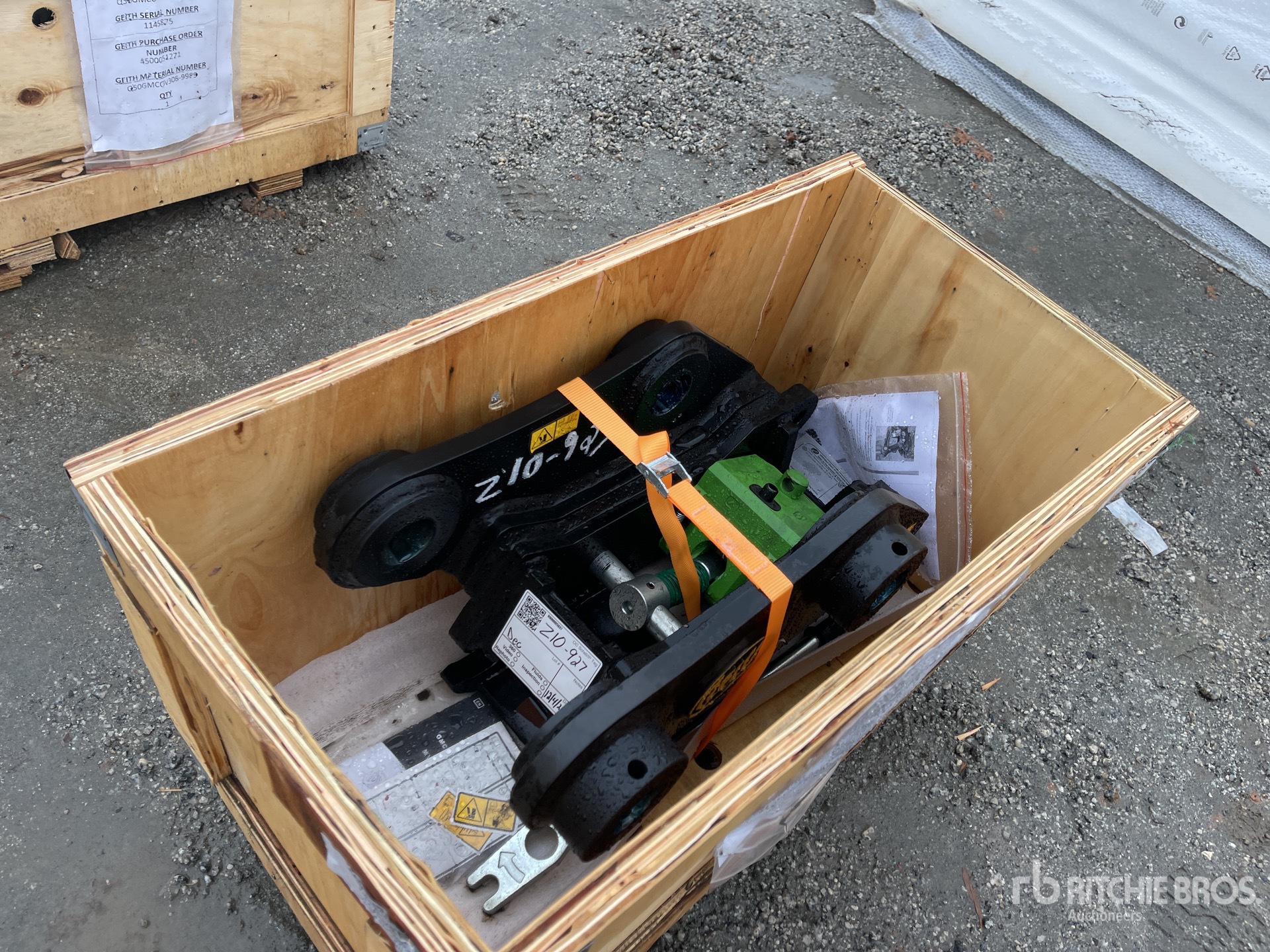 General Appearance with Picture, Left Front Corner