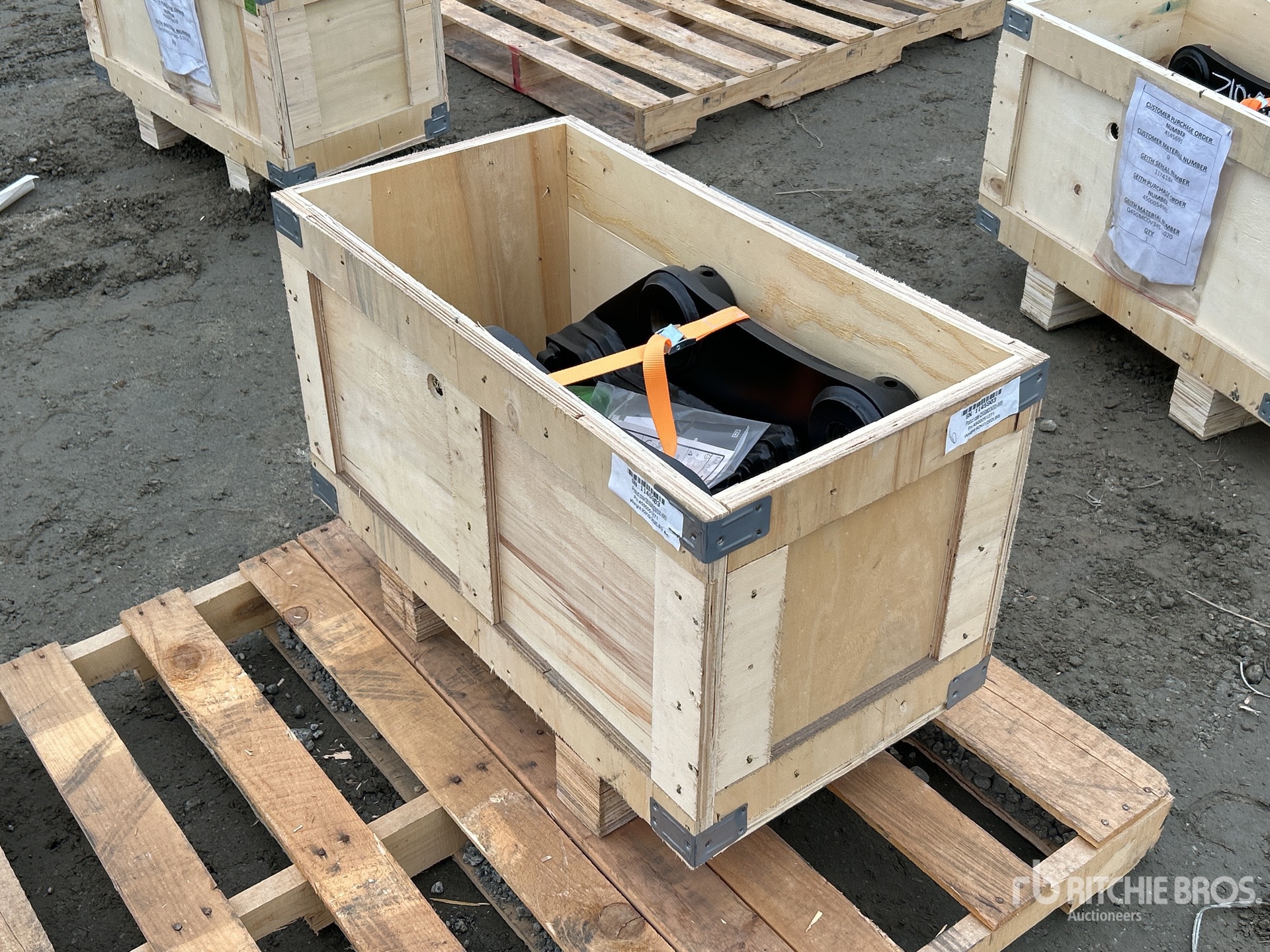 General Appearance with Bild, Ecke vorne rechts