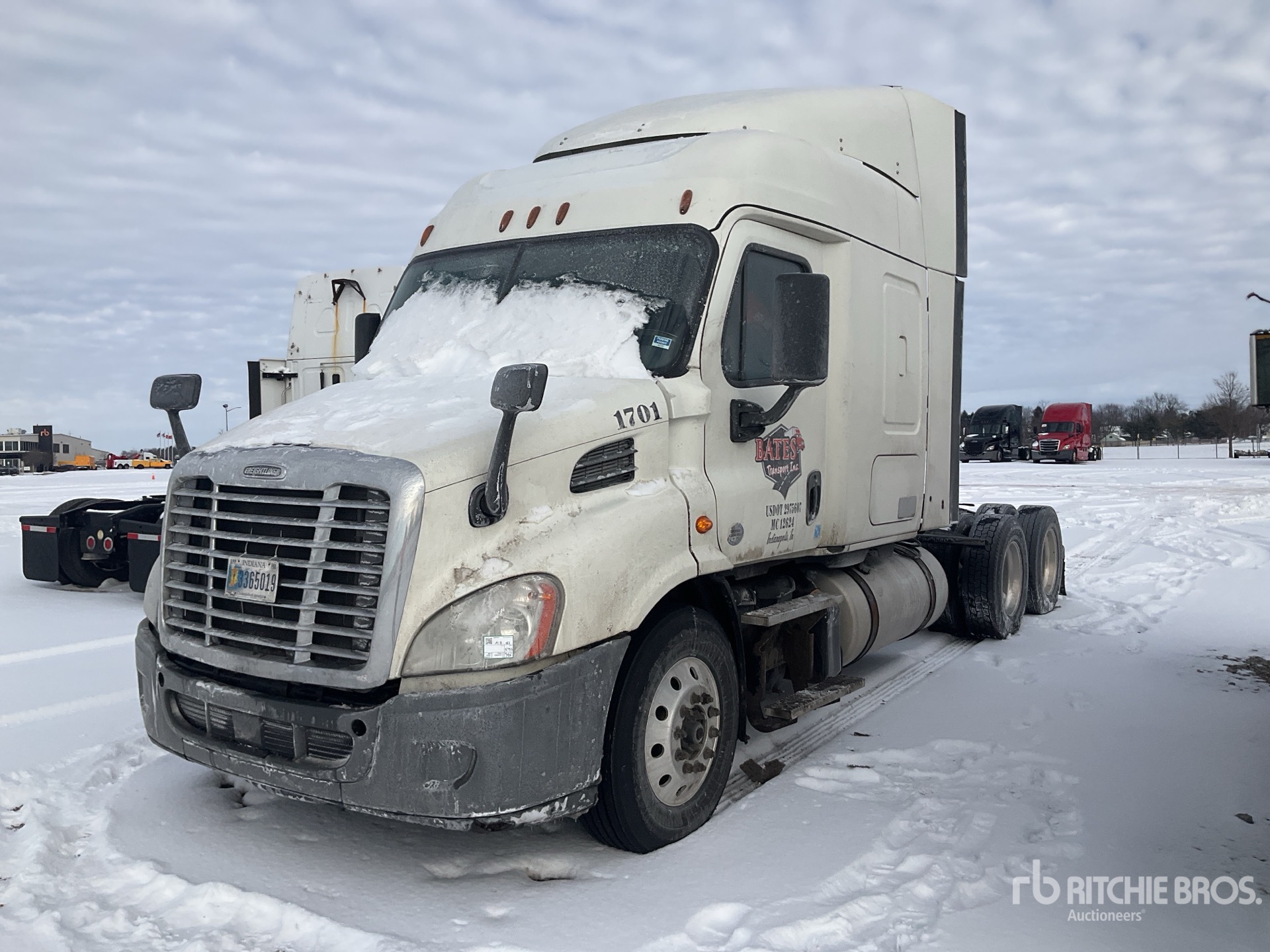 General Appearance with Foto, angolo anteriore sinistro