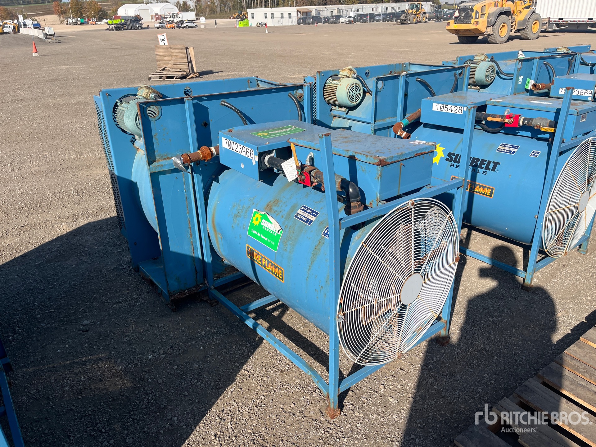 Aspect général with Image, coin avant gauche