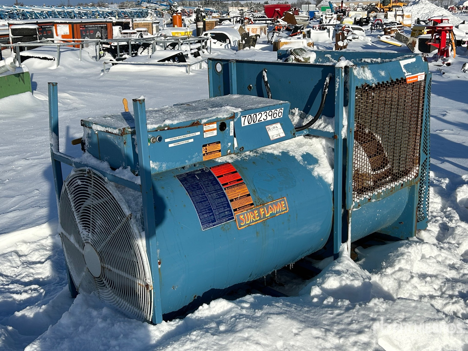 General Appearance with Foto, angolo anteriore sinistro