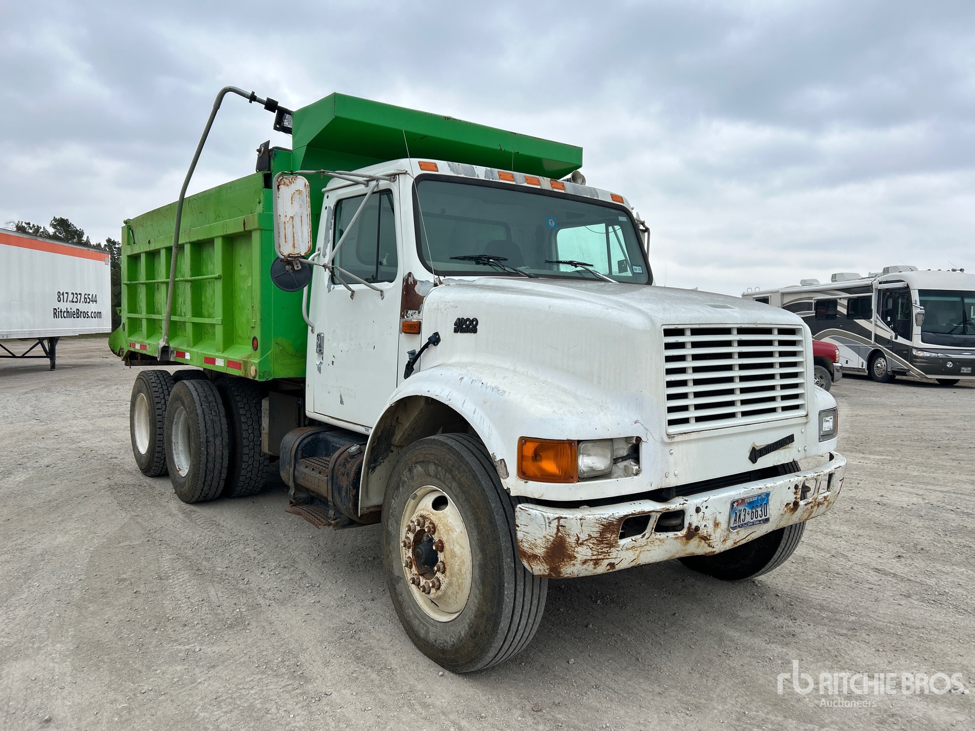 General Appearance with Imagen: esquina delantera derecha