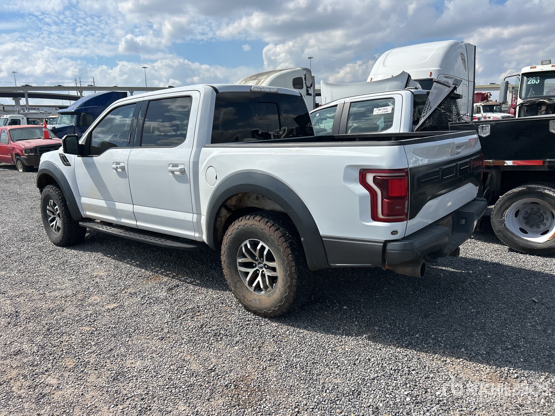 General Appearance with Picture, Left Rear Corner