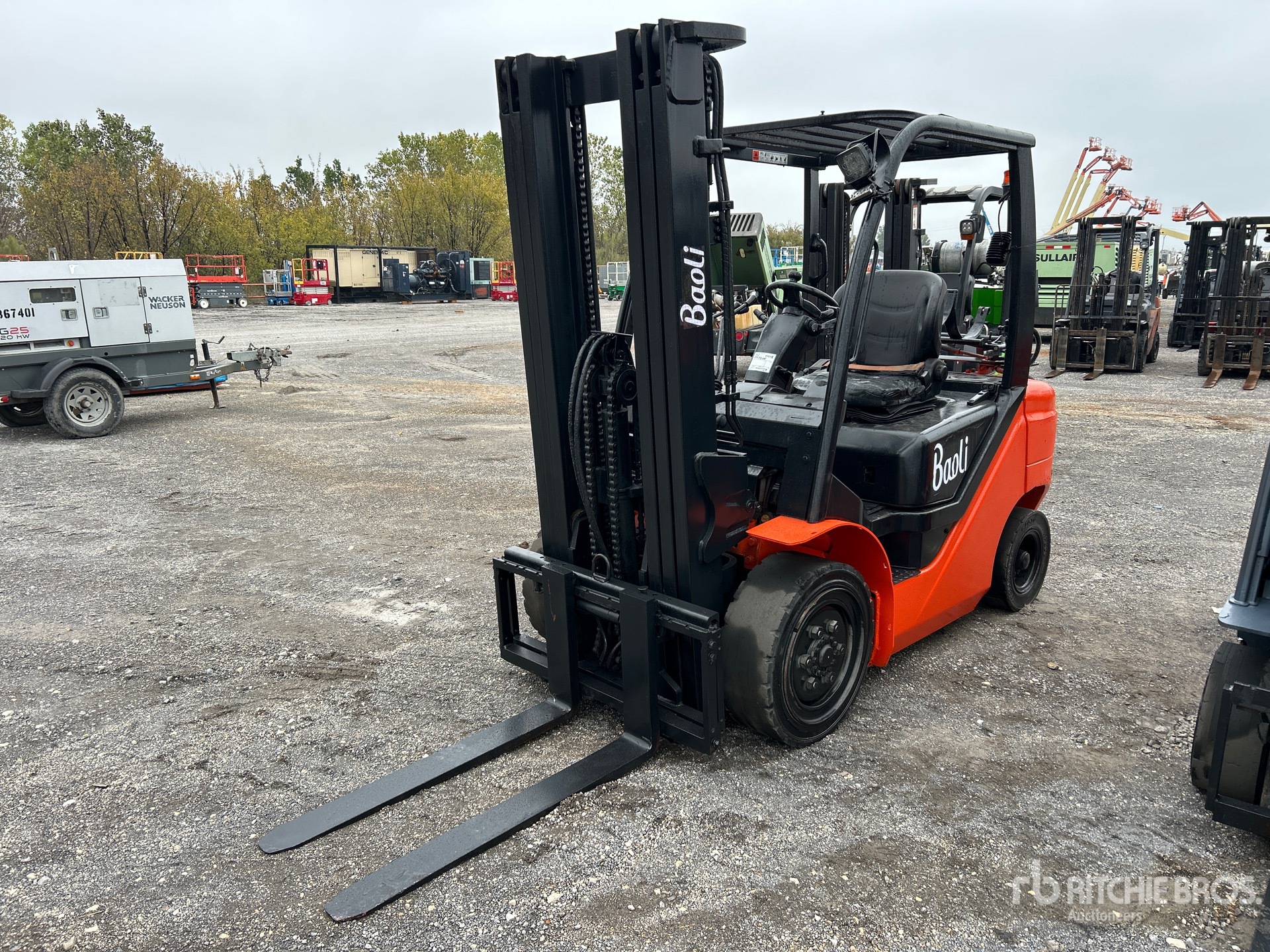 General Appearance with Picture, Left Front Corner