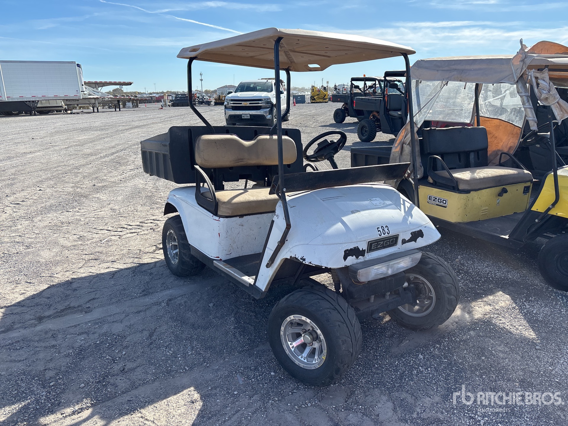 General Appearance with Picture, Right Front Corner