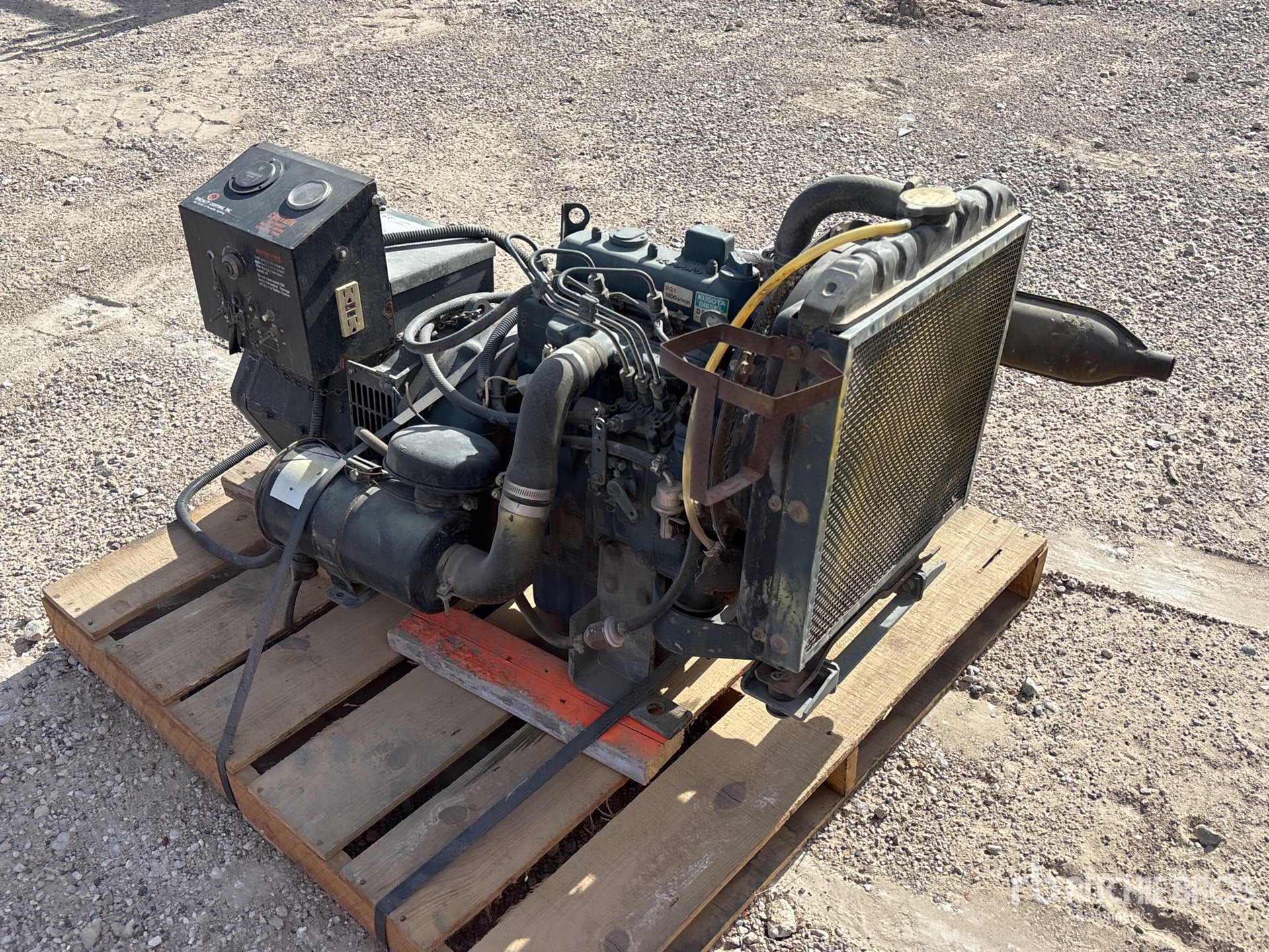 General Appearance with Picture, Right Front Corner