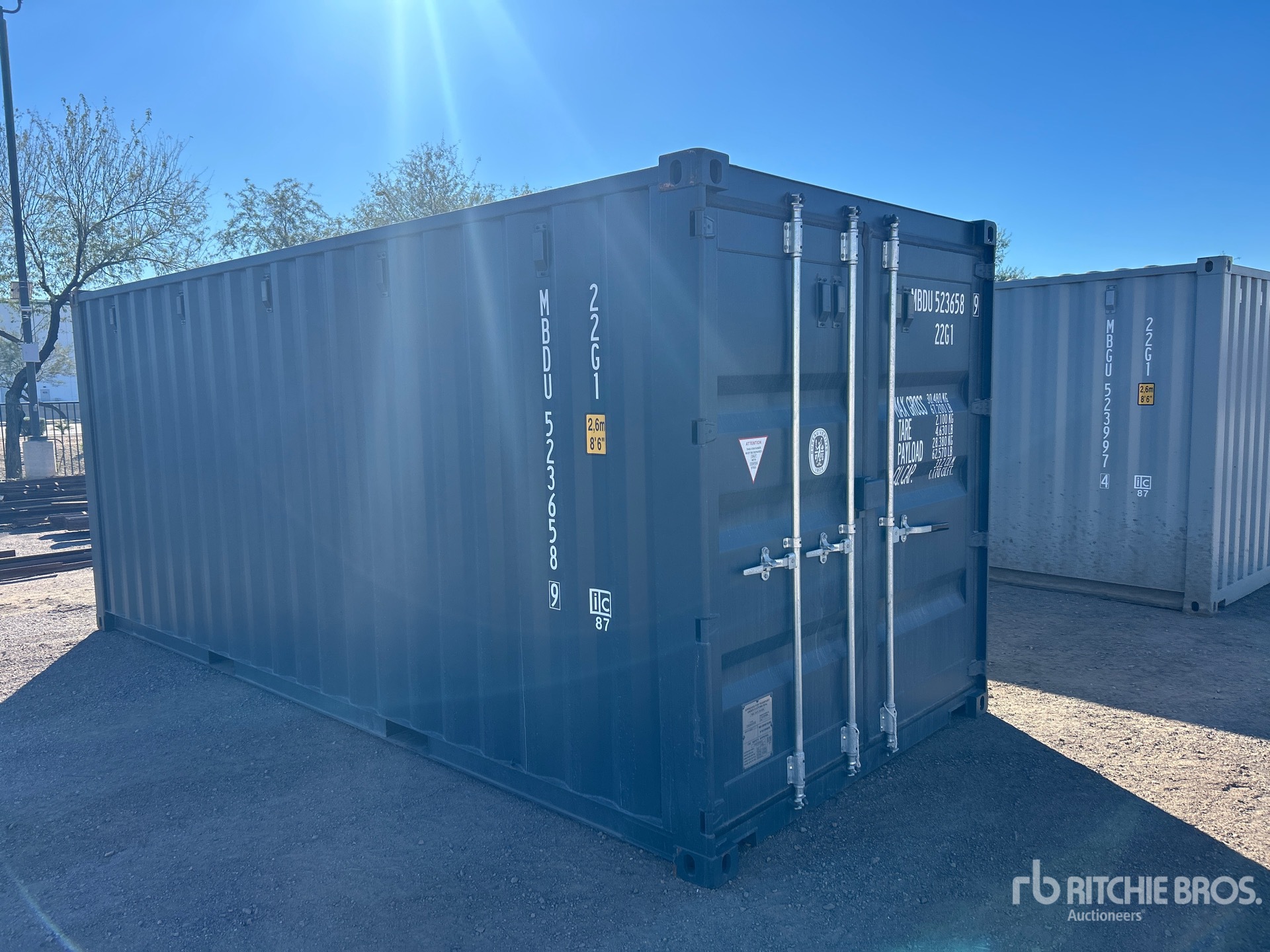 General Appearance with Picture, Right Front Corner