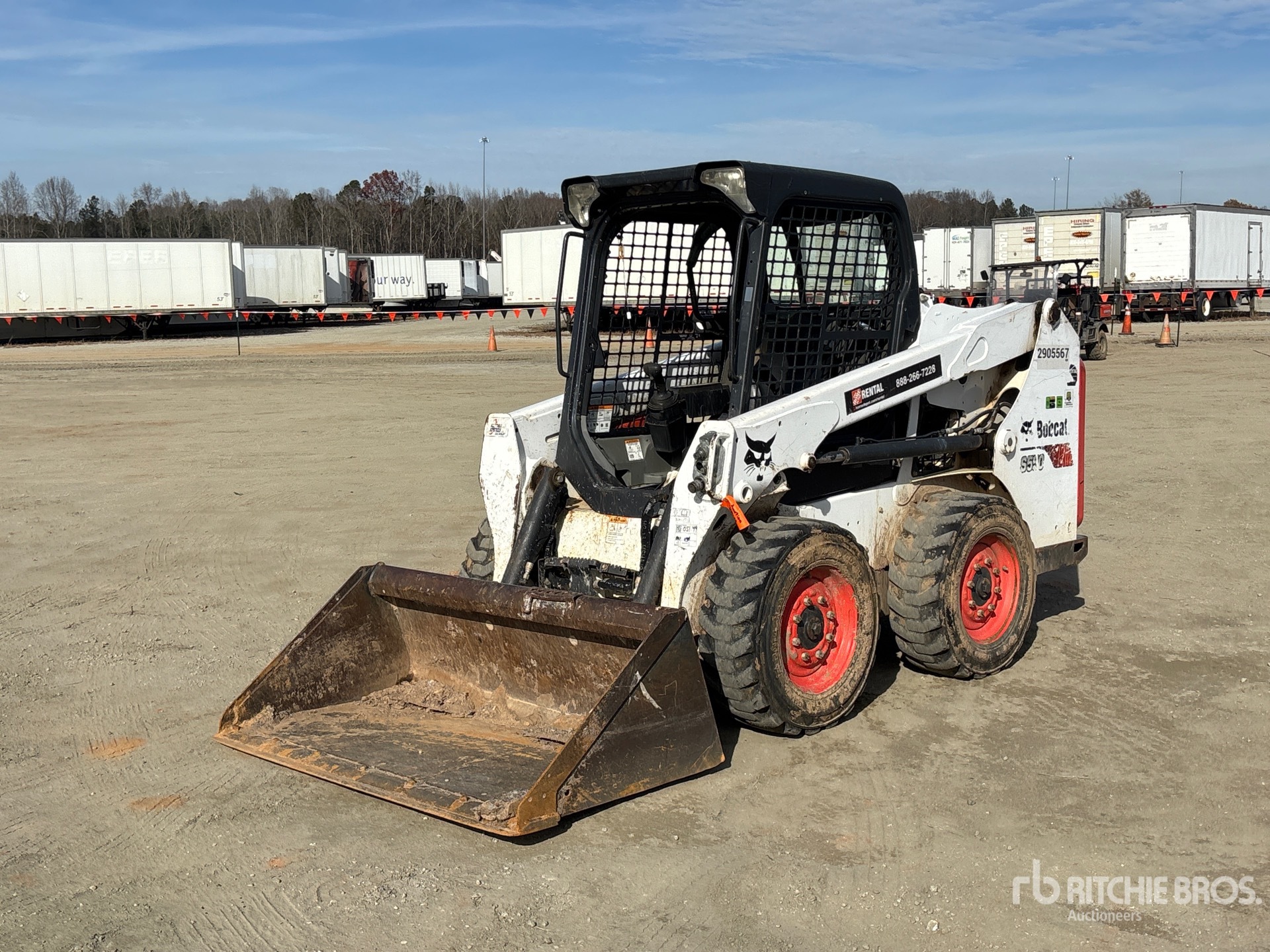 General Appearance with Foto, angolo anteriore sinistro