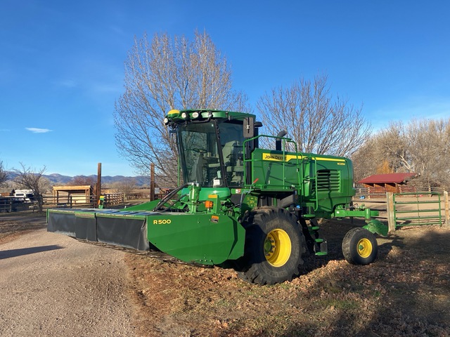 2022 John Deere W235M 16 ft Swather R500 rotary head with V10 conditioner rolls Windrower 2022 John Deere W235M 16 ft Swather R500 rotary head with V10 conditioner rolls Windrower