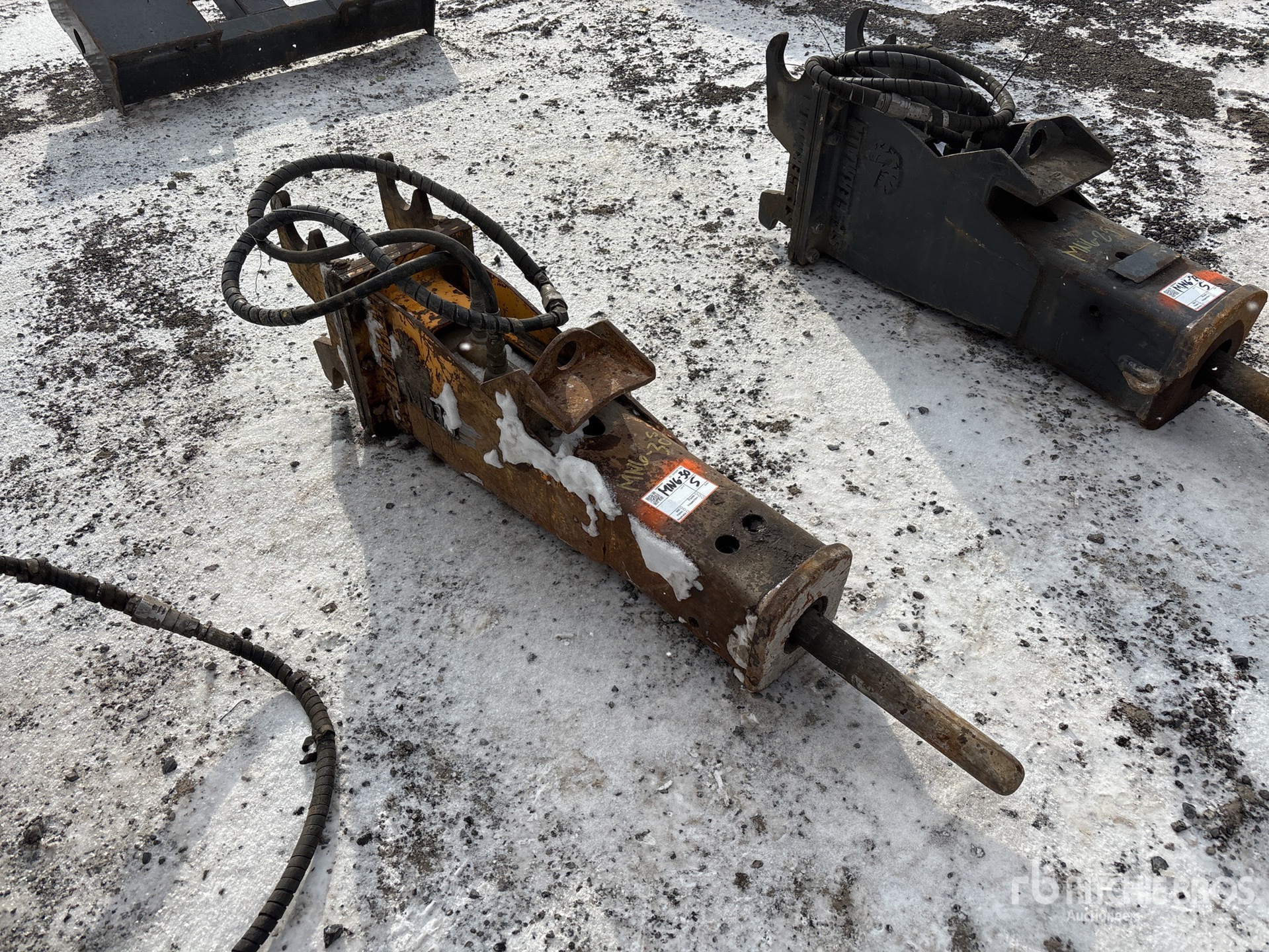 General Appearance with Bild, Ecke vorne rechts