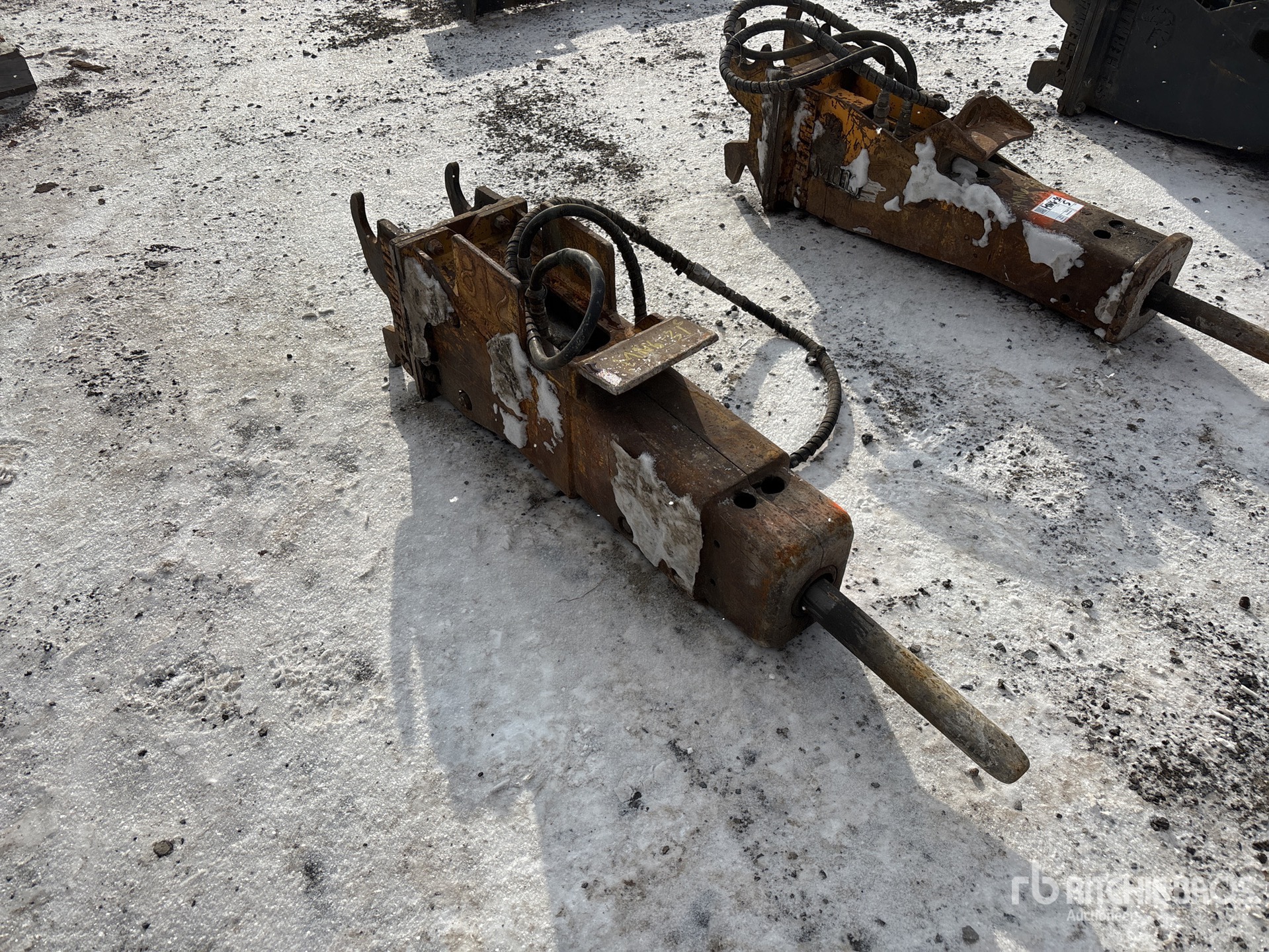 General Appearance with Bild, Ecke vorne rechts