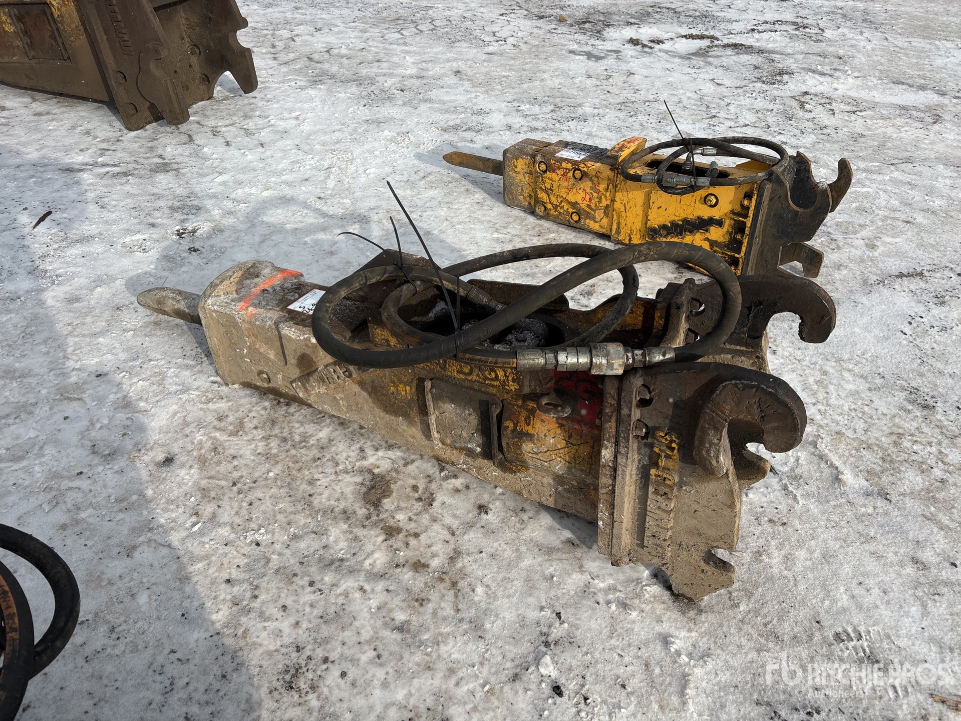 General Appearance with Bild, Ecke hinten links