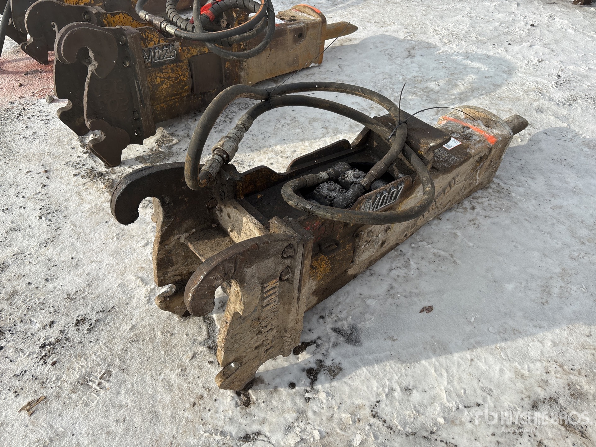 General Appearance with Bild, Ecke hinten rechts