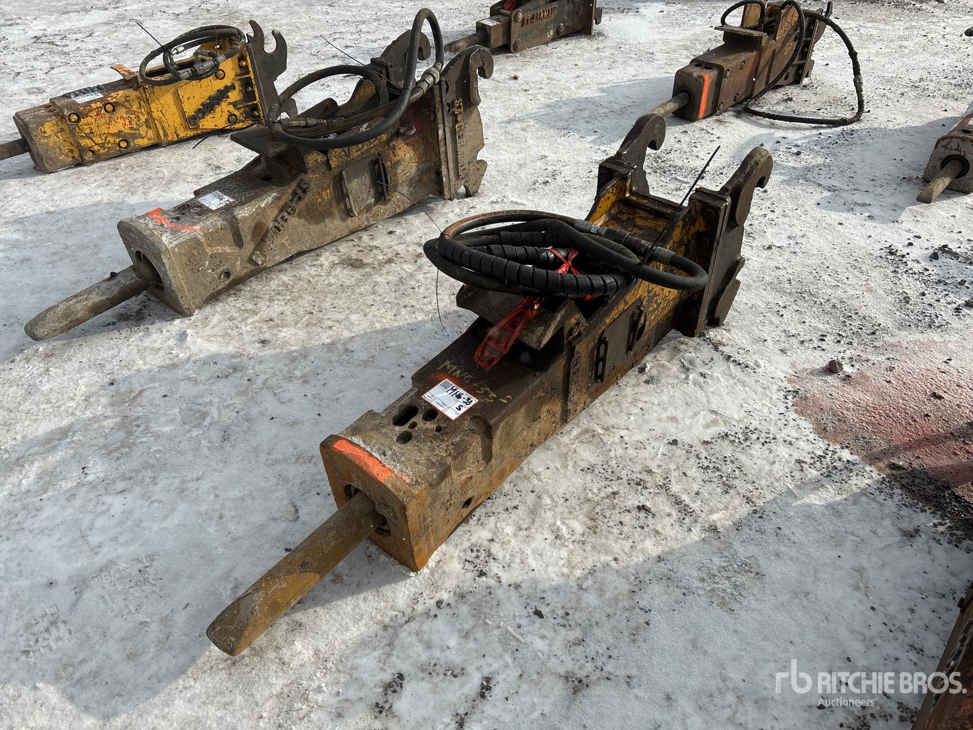 General Appearance with Bild, Ecke vorne links