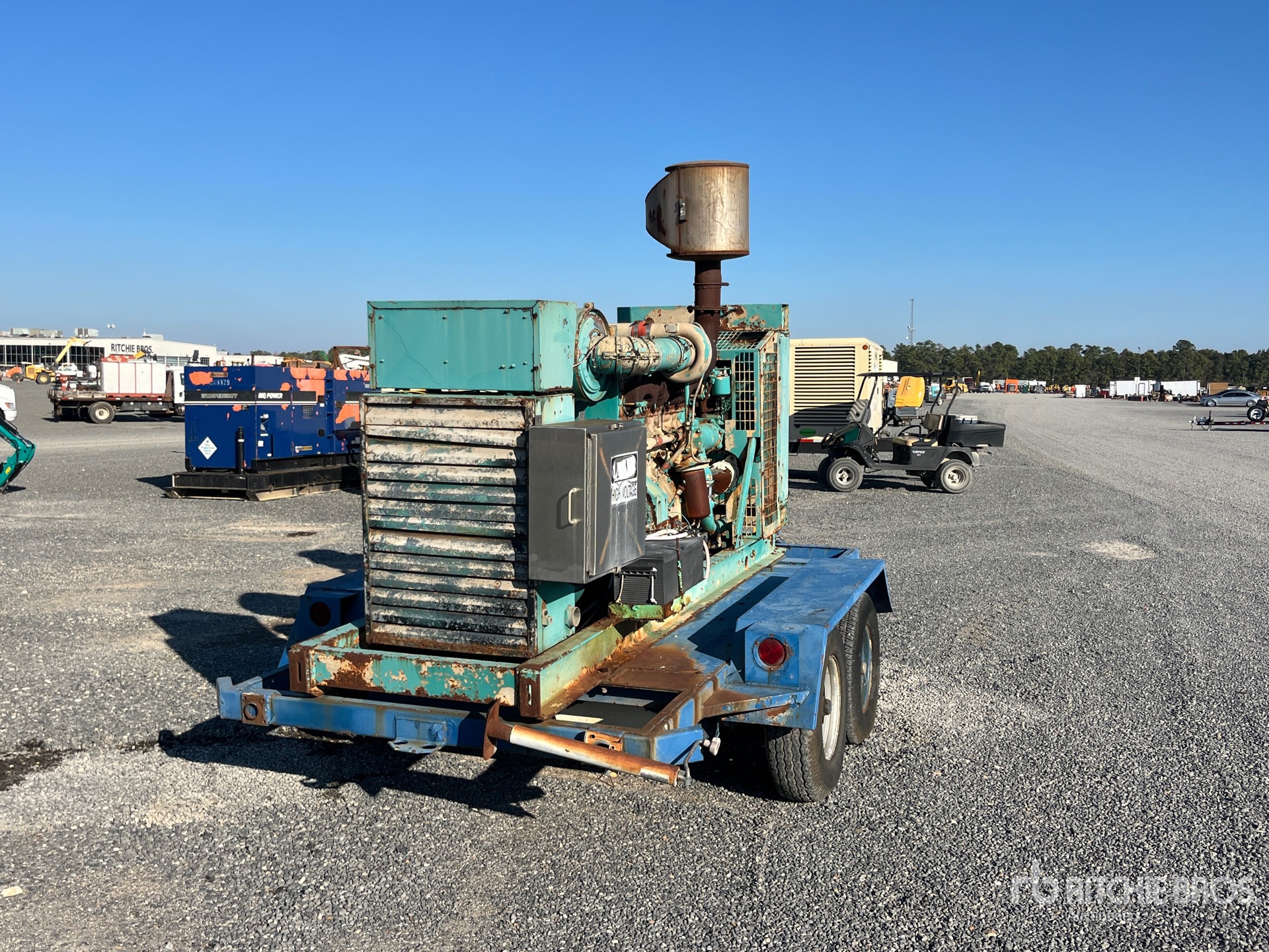 General Appearance with Foto, angolo anteriore sinistro