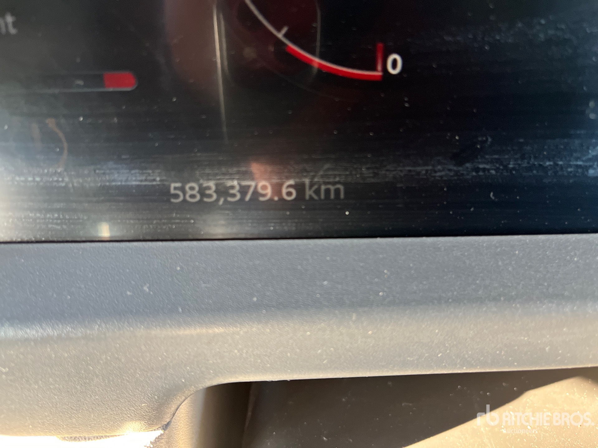 2024 Peterbilt 579