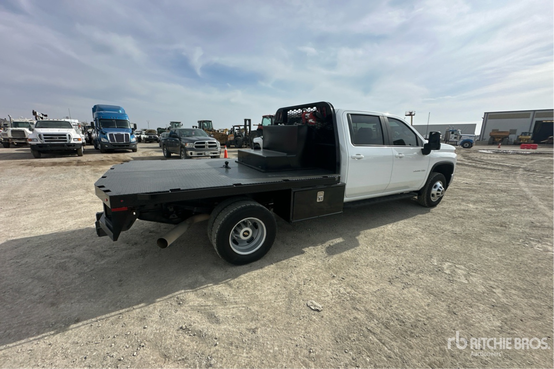 General Appearance with Imagen: esquina trasera derecha