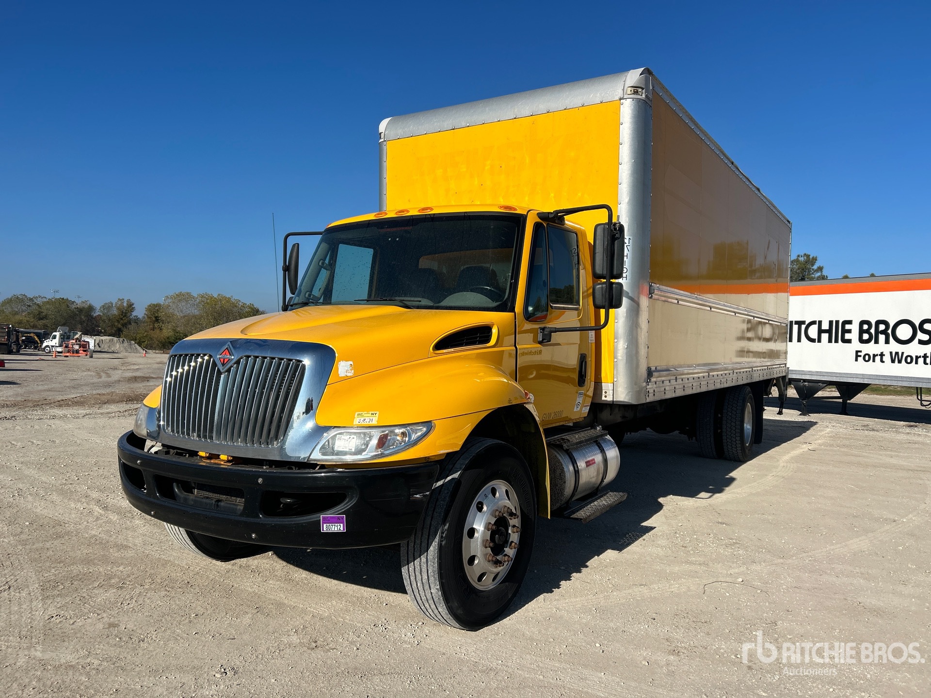 General Appearance with Picture, Left Front Corner