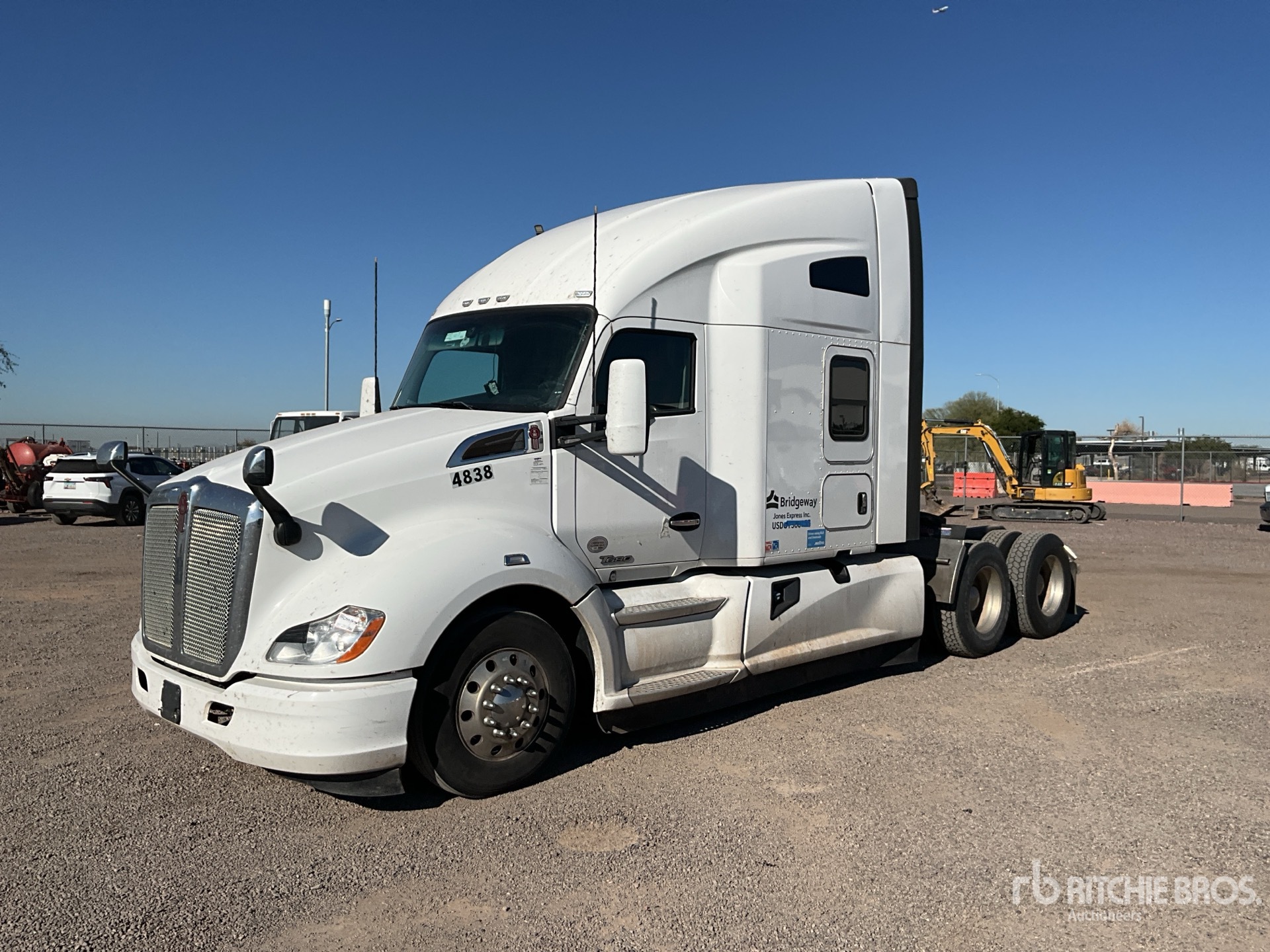 General Appearance with Picture, Left Front Corner