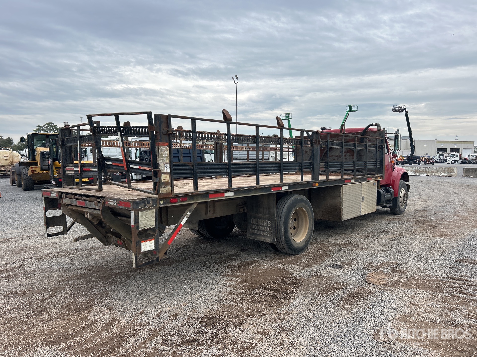 General Appearance with Imagen: esquina trasera derecha