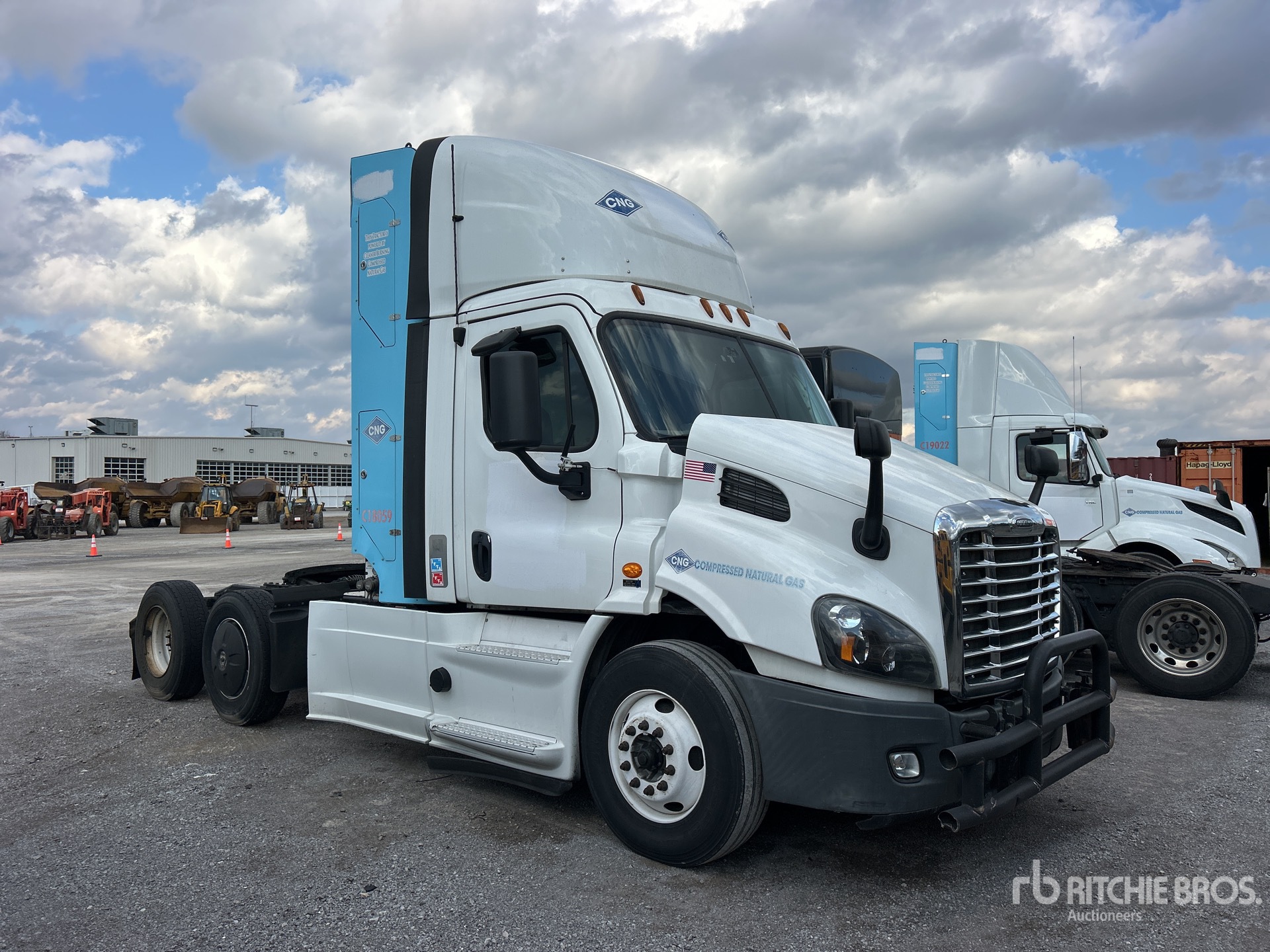 Aspect général with Image, coin avant droit