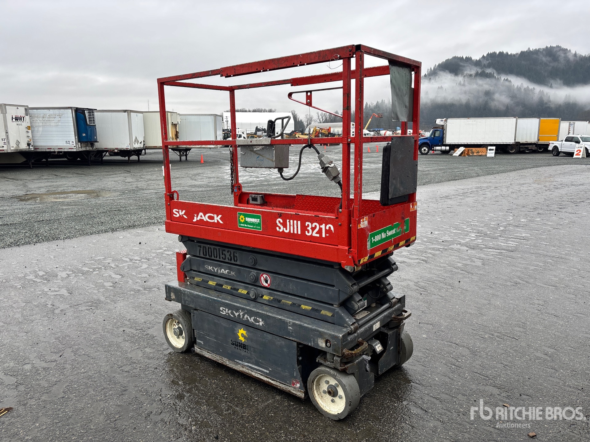 Aspect général with Image, coin avant droit