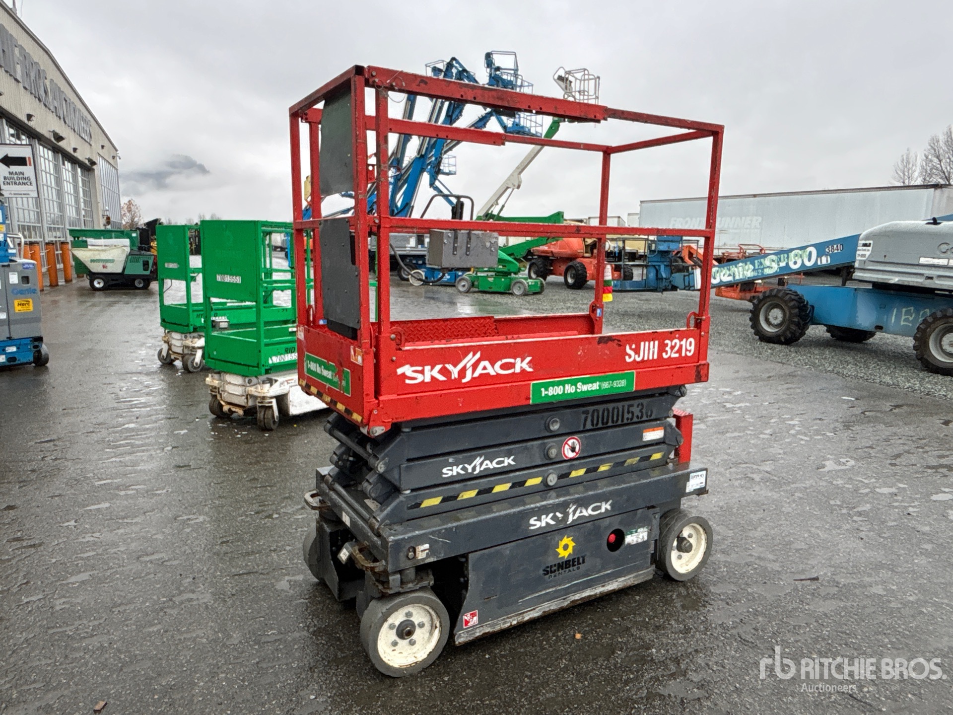 Aspect général with Image, coin avant gauche