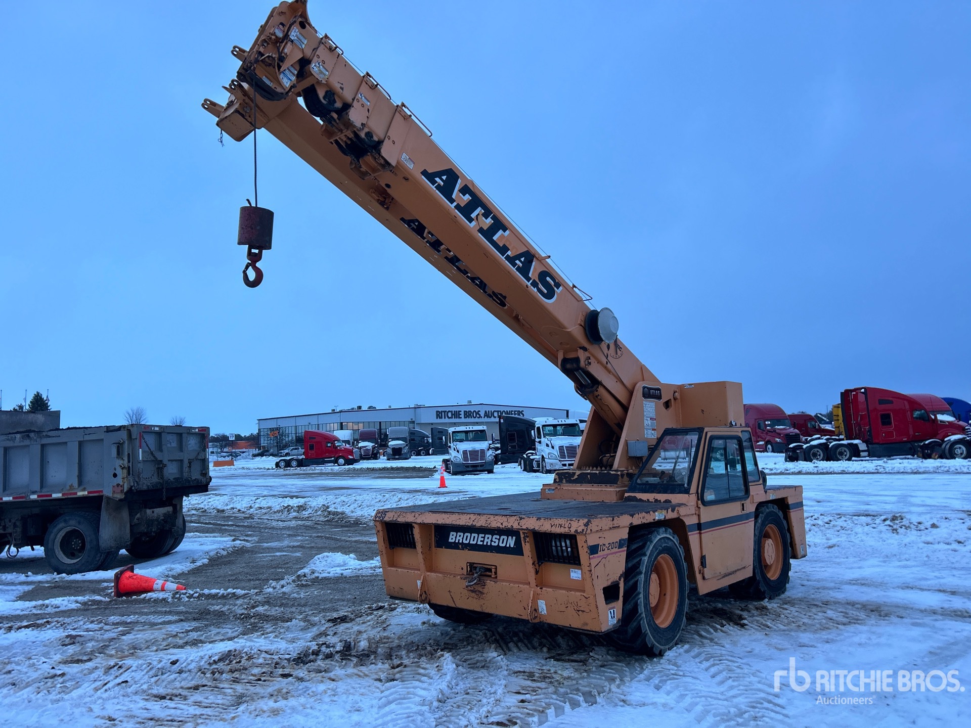 General Appearance with Picture, Left Front Corner