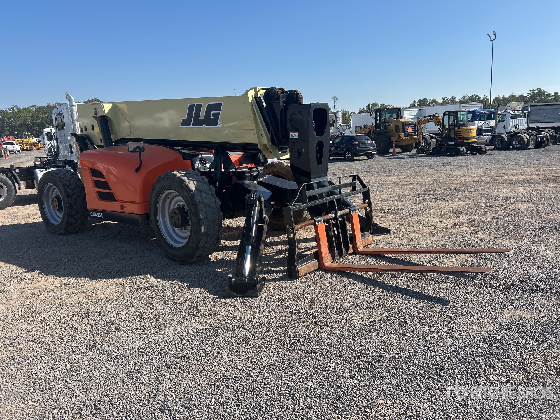 General Appearance with Foto, angolo anteriore destro