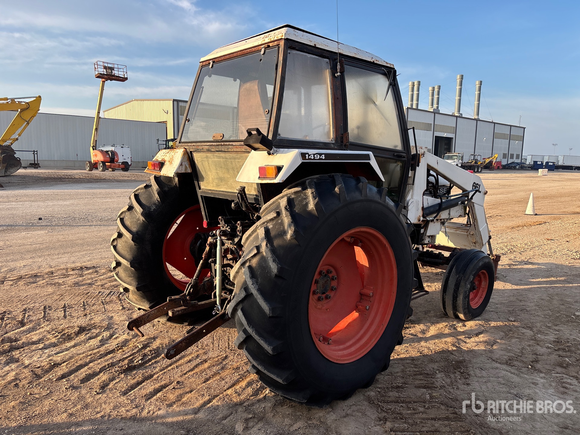 General Appearance with Foto, angolo anteriore sinistro