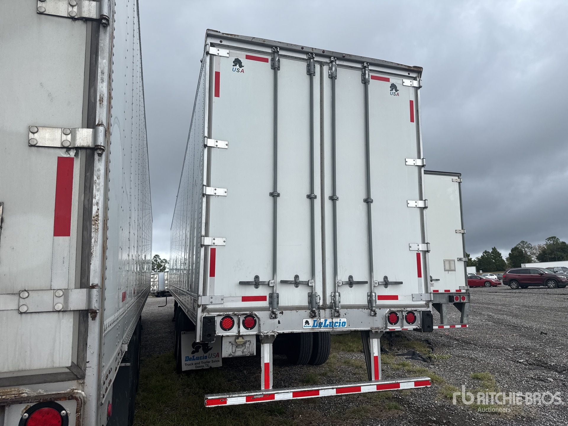 General Appearance with Imagen: esquina trasera izquierda