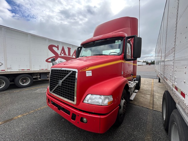 2016 Volvo VNM 4x2 S/A Day Cab Truck Tractor (Inoperable)