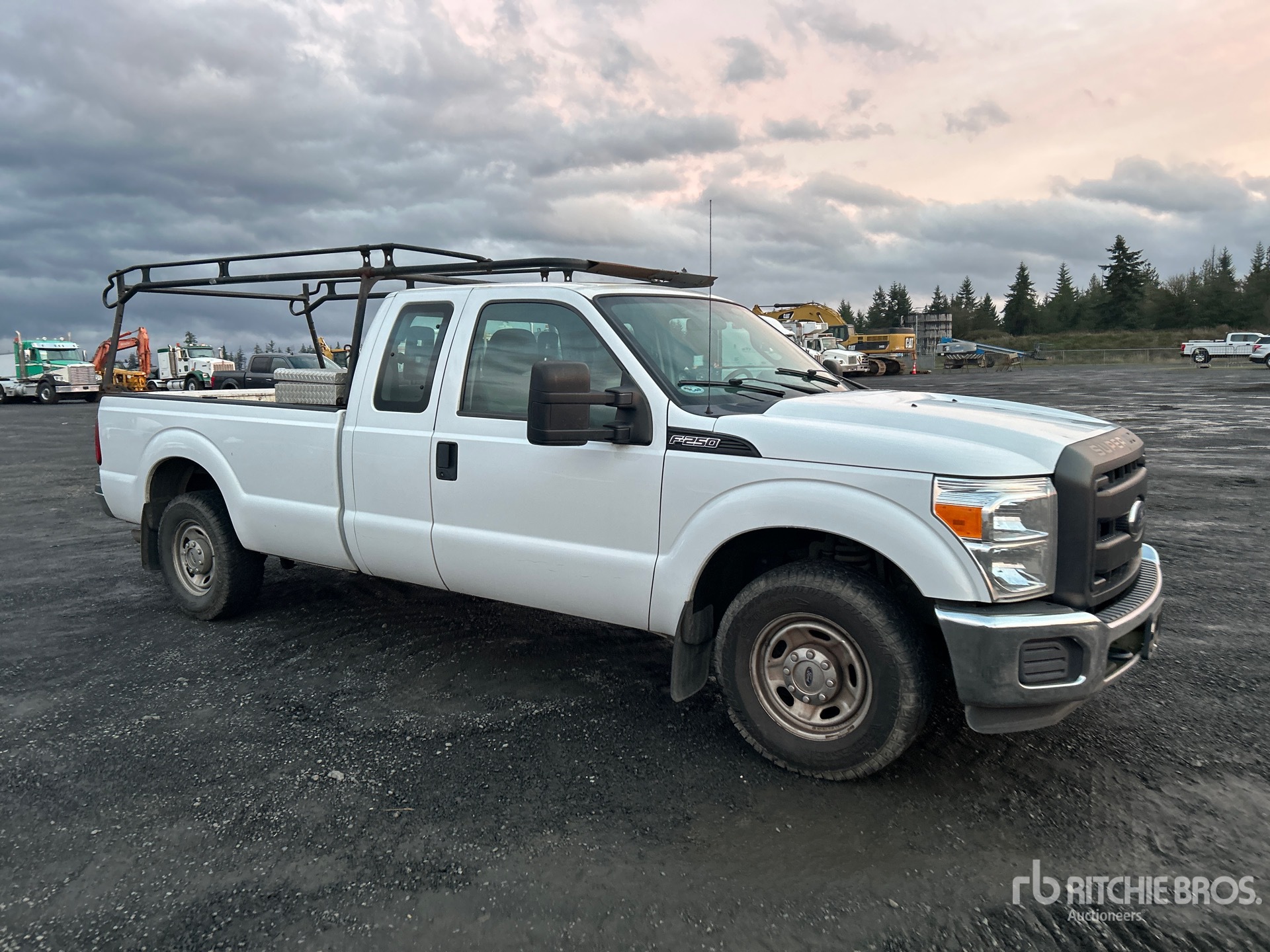 General Appearance with Picture, Right Front Corner