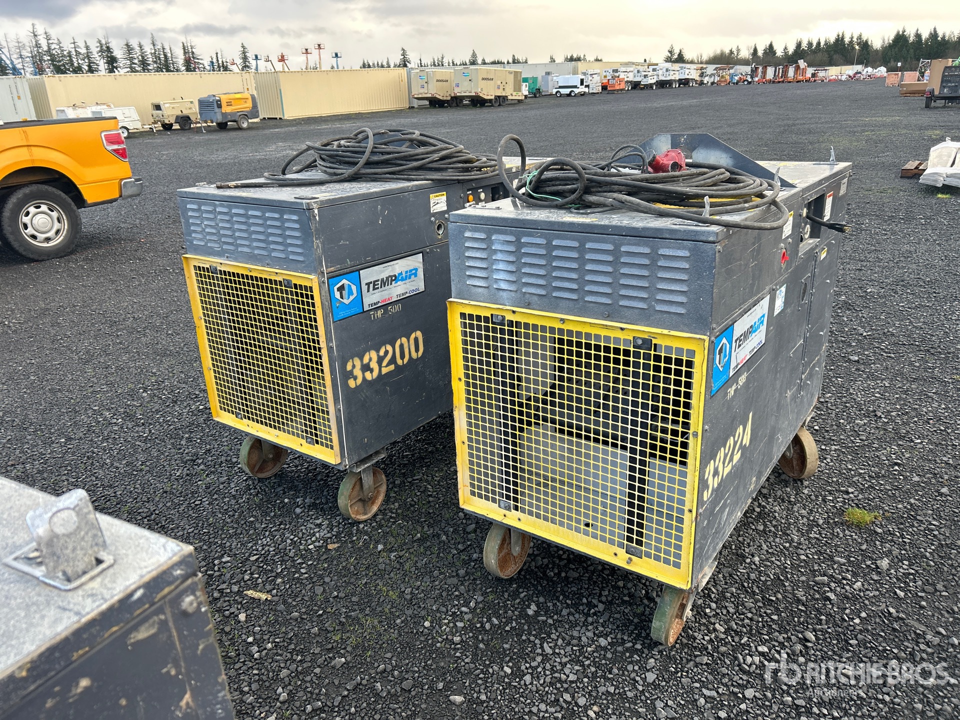 Aspect général with Image, coin avant droit