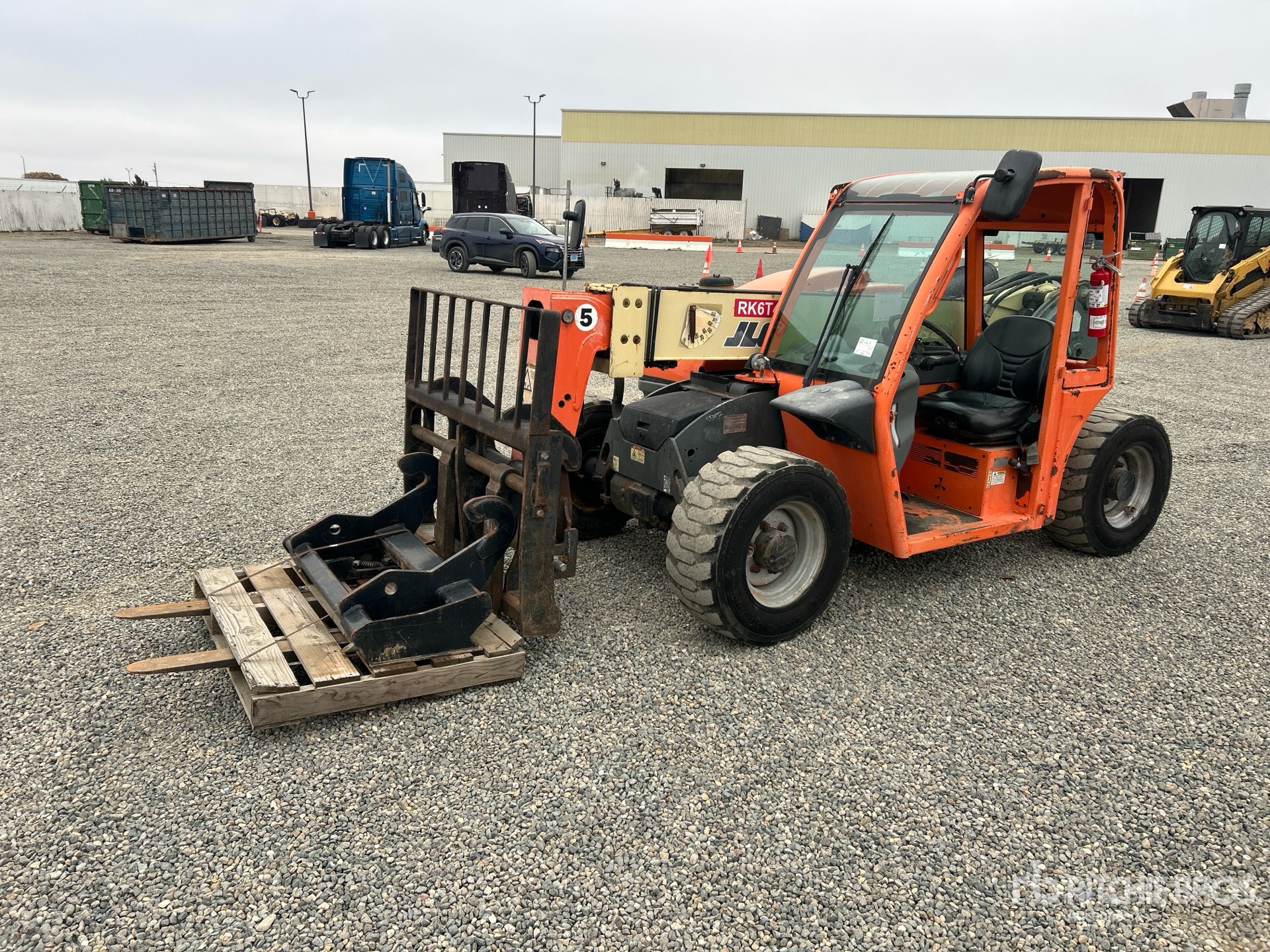 General Appearance with Featured Photo