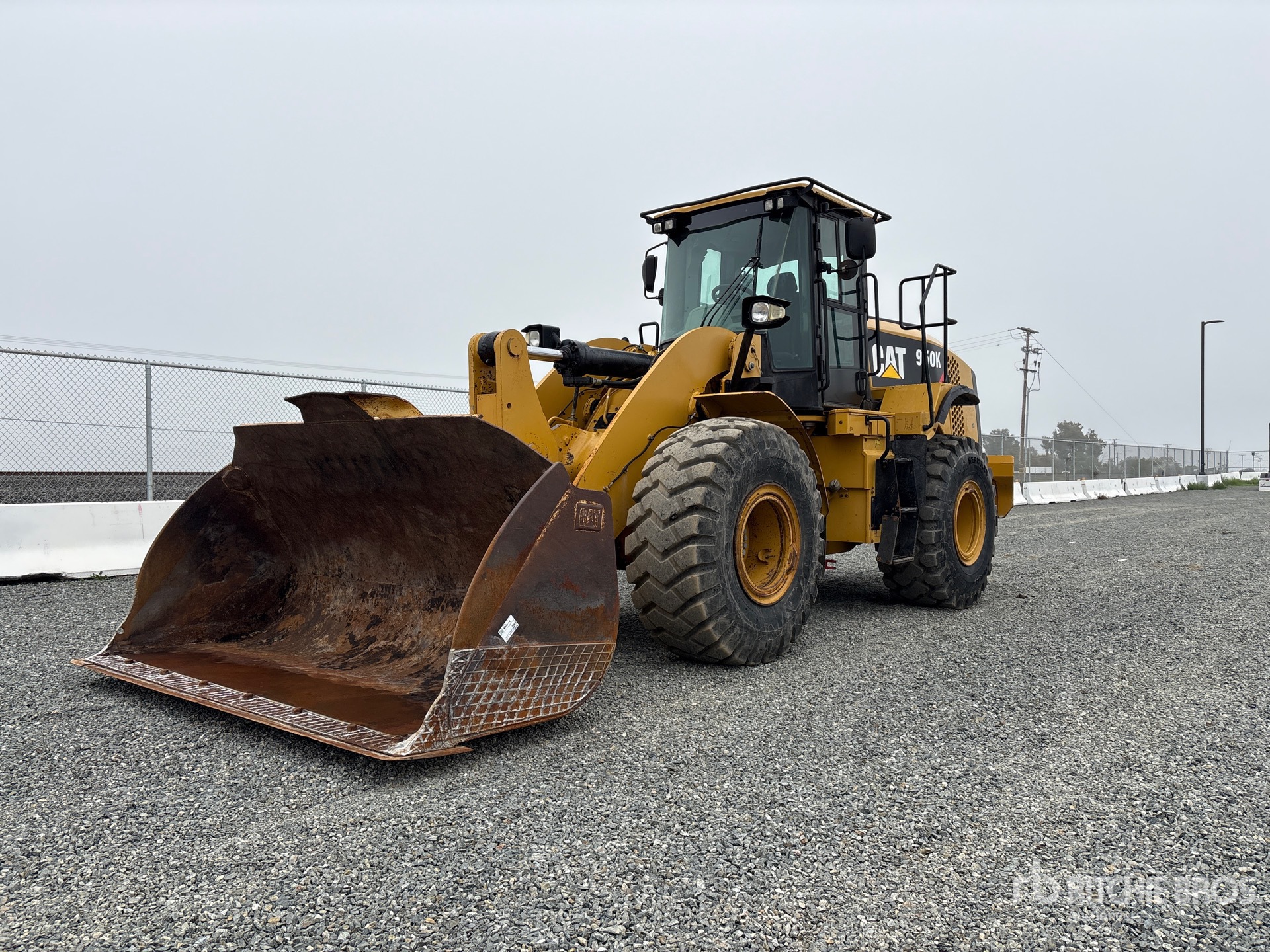 General Appearance with Featured Photo