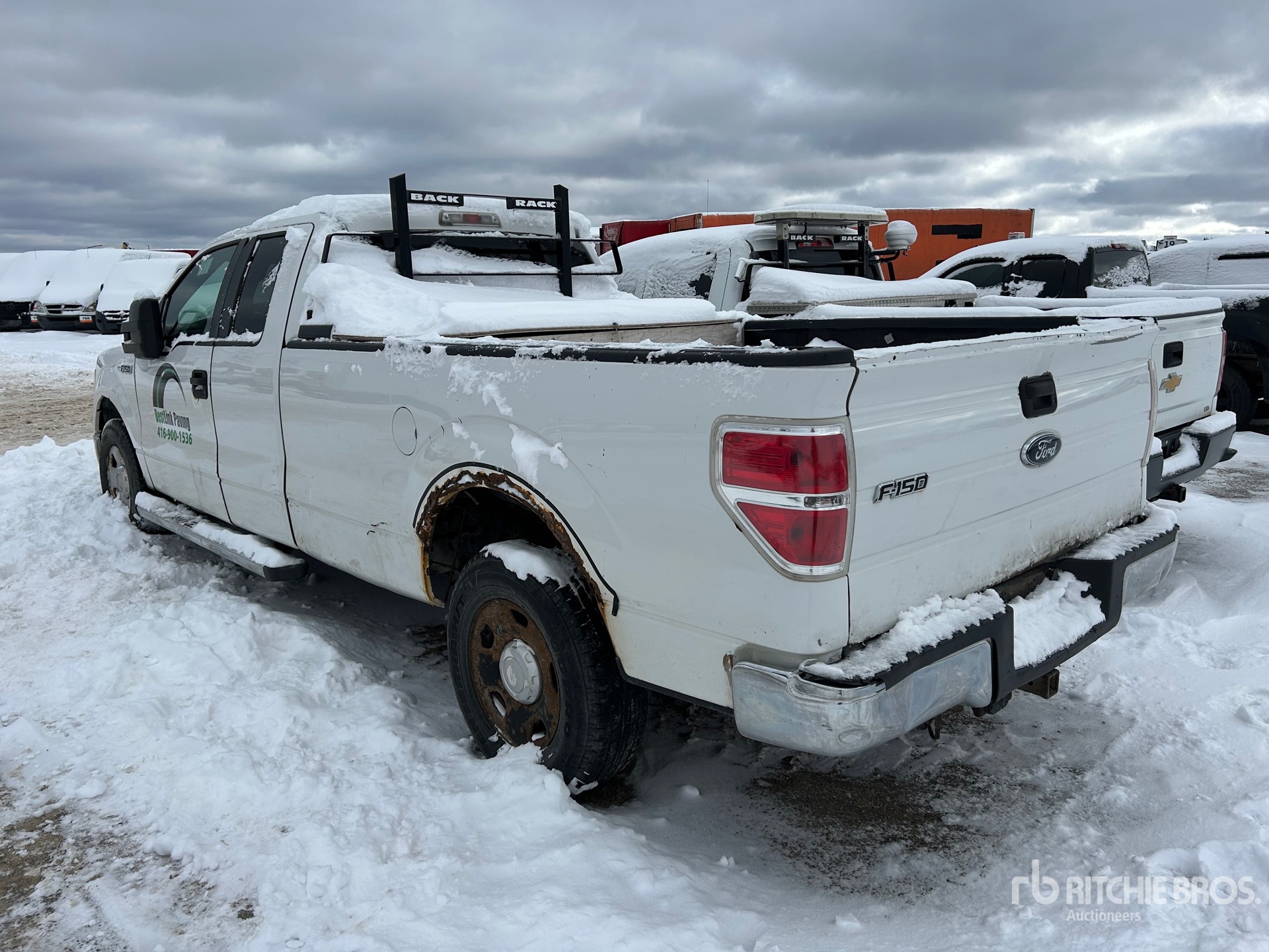 General Appearance with Picture, Left Rear Corner