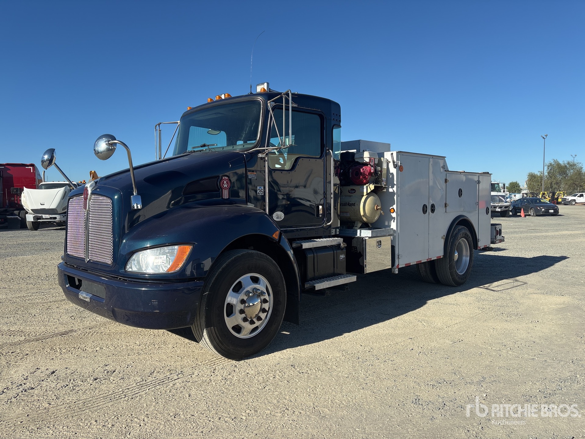 General Appearance with Featured Photo