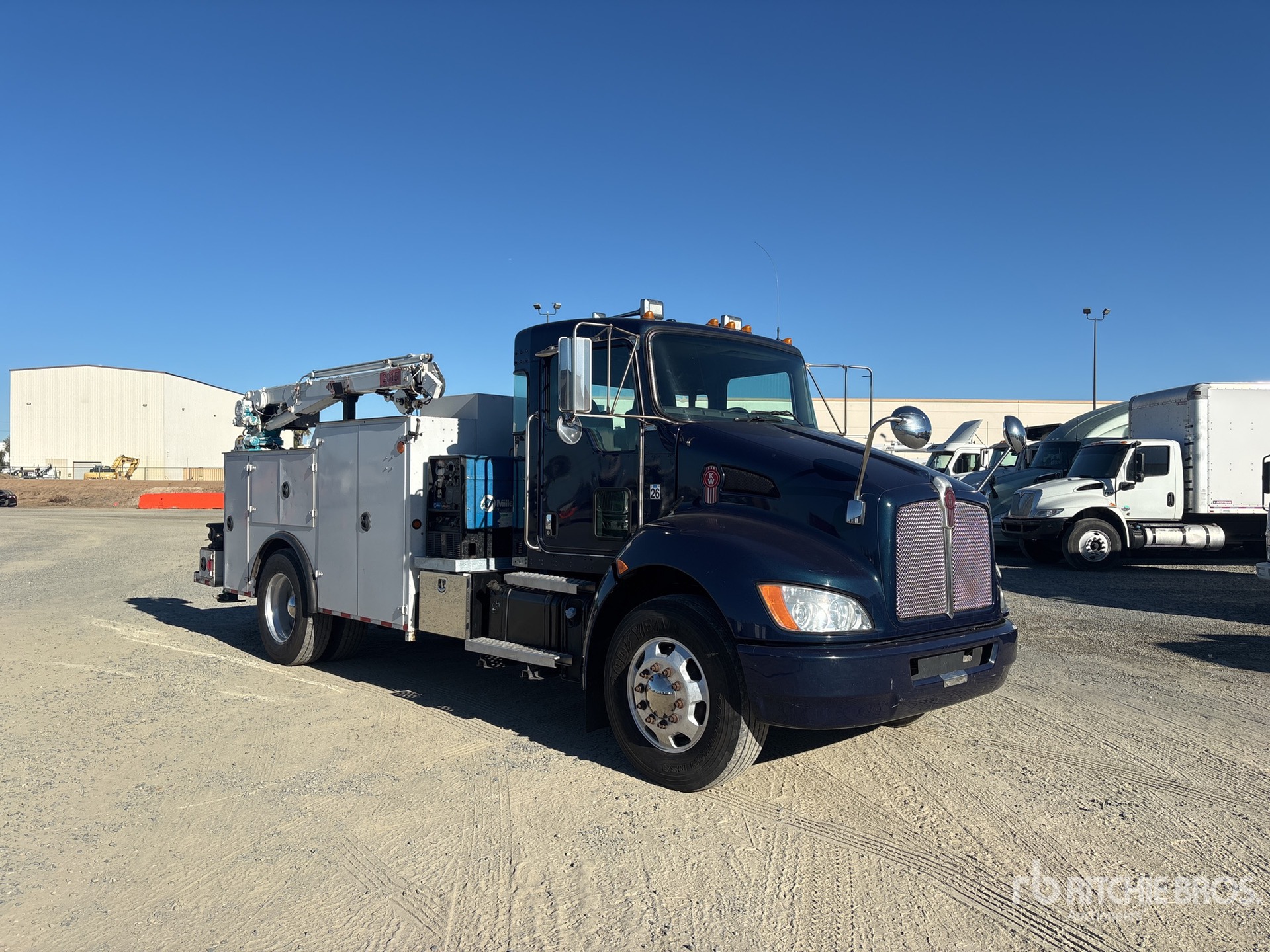 General Appearance with Picture, Right Front Corner