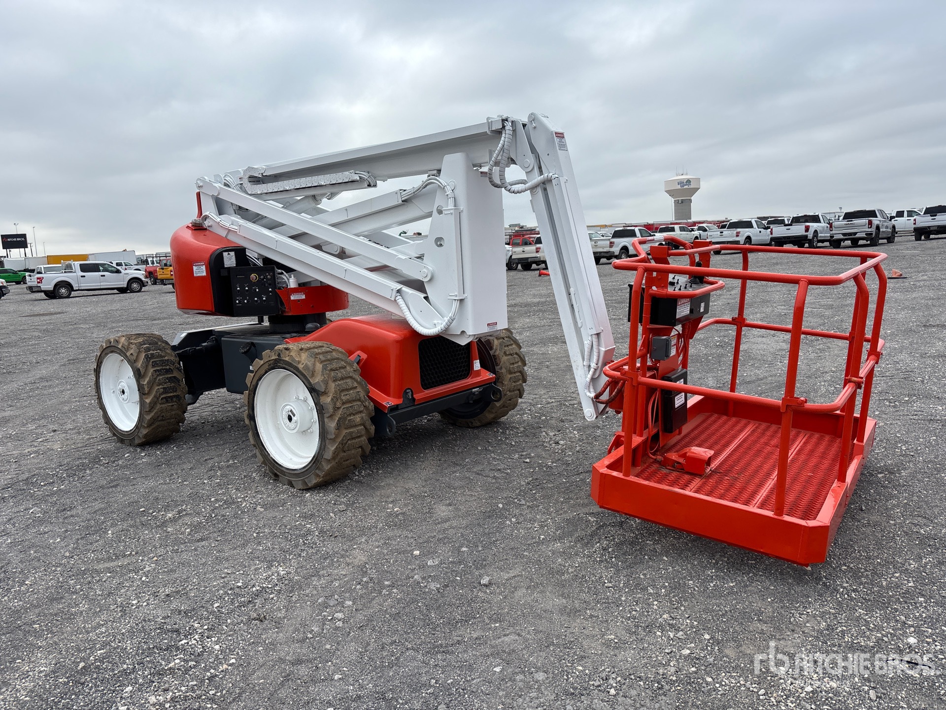 General Appearance with Picture, Right Front Corner