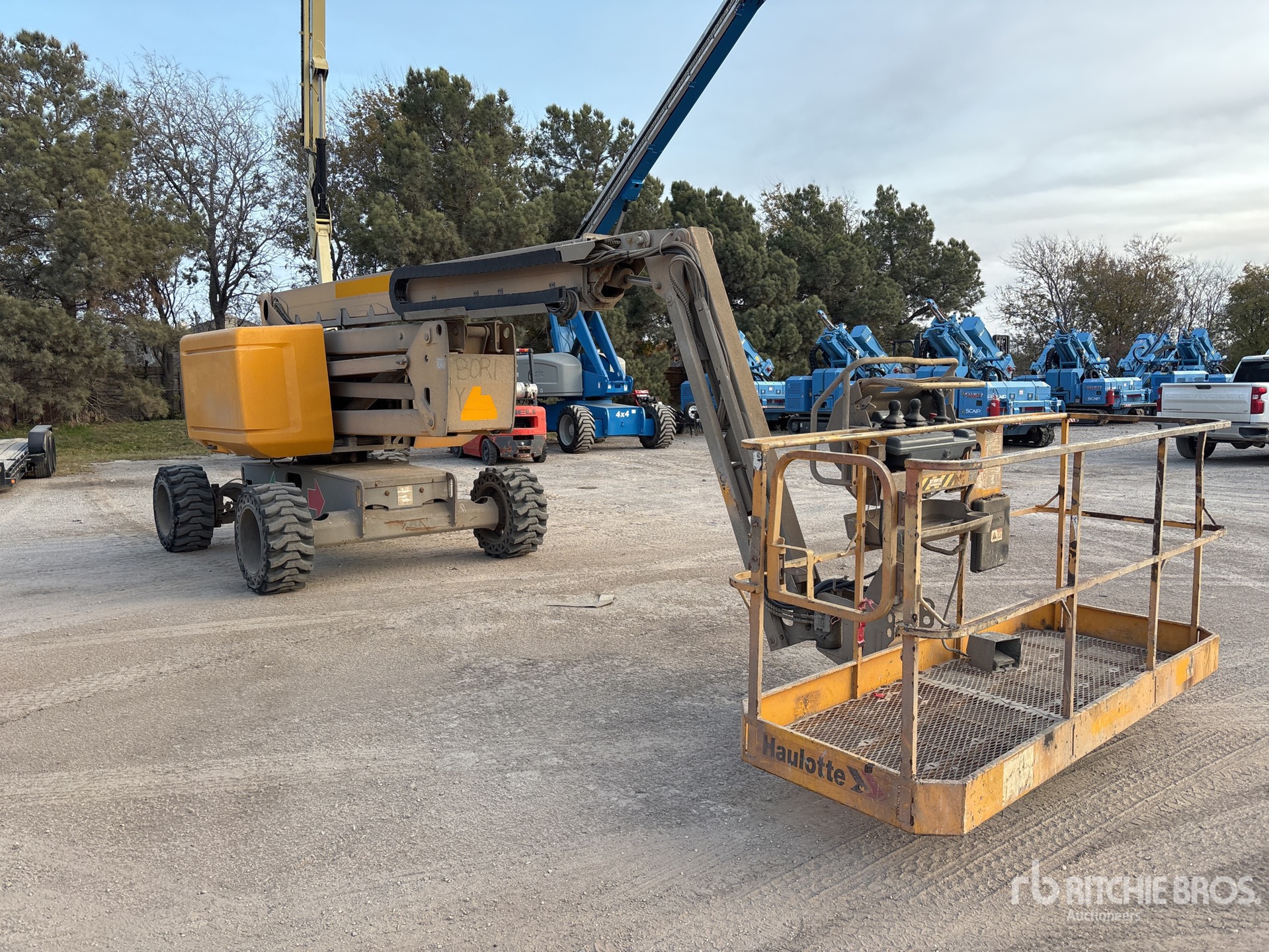 General Appearance with Picture, Right Front Corner