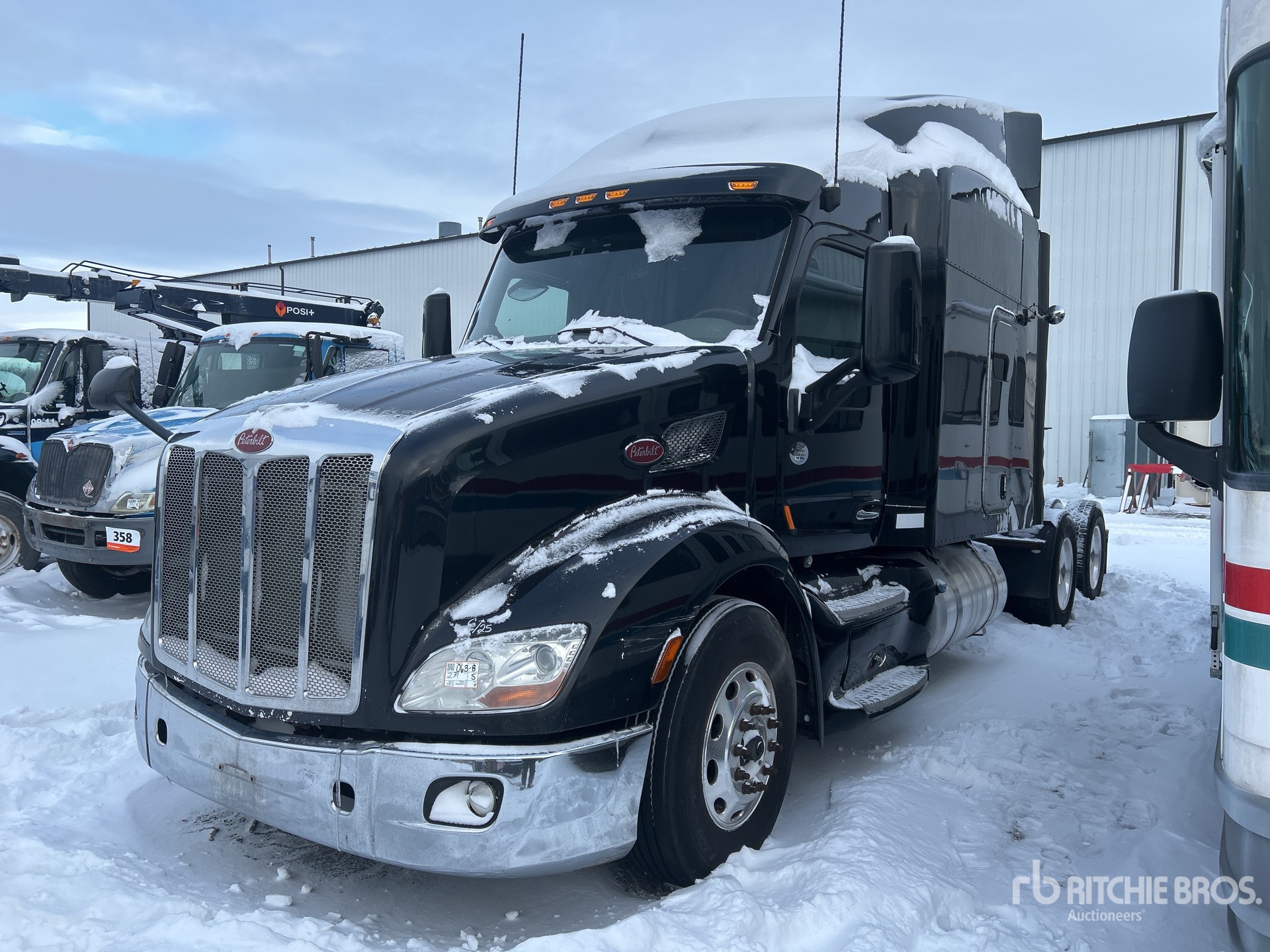 General Appearance with Featured Photo