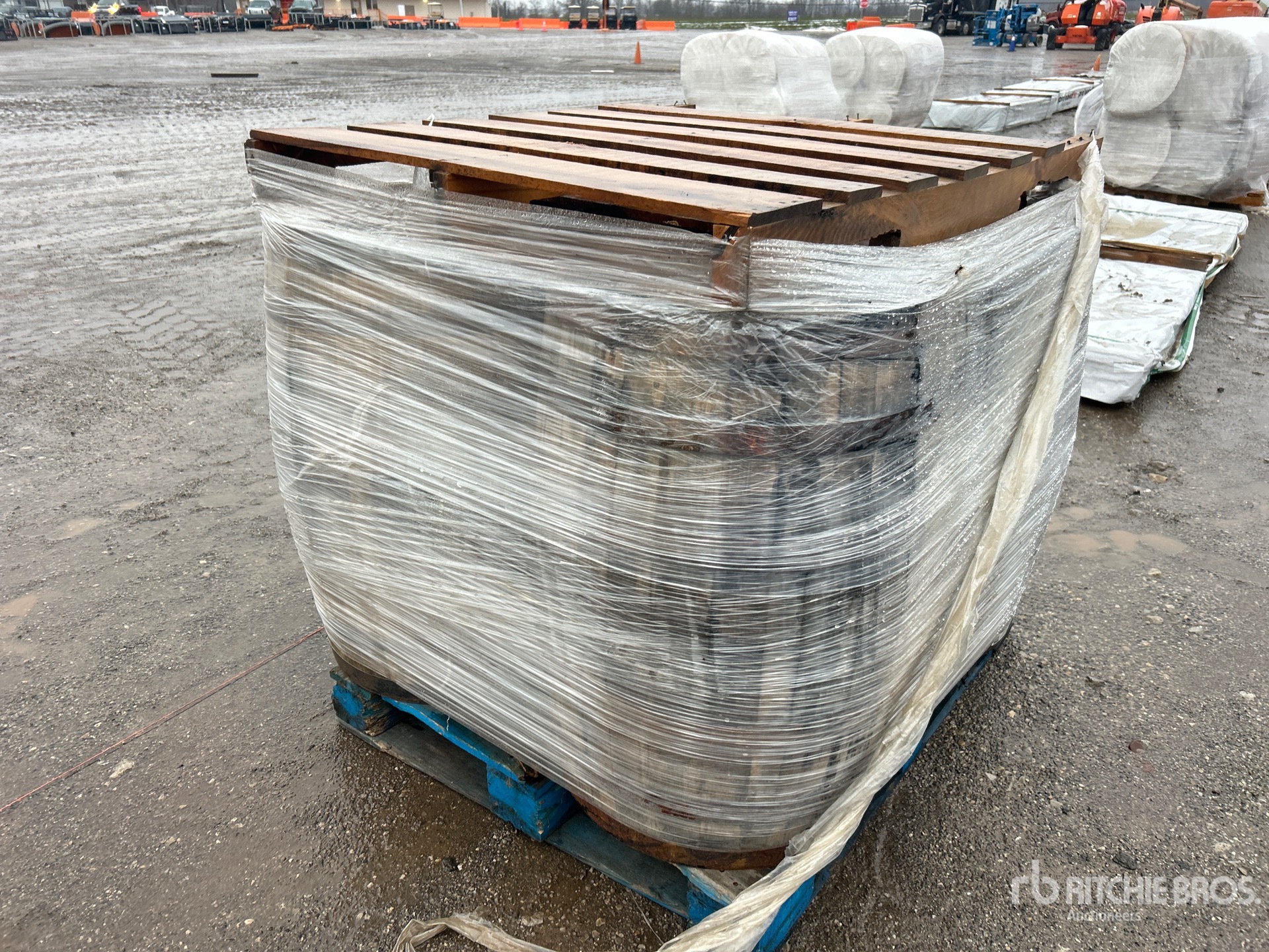 General Appearance with Bild, Ecke hinten links