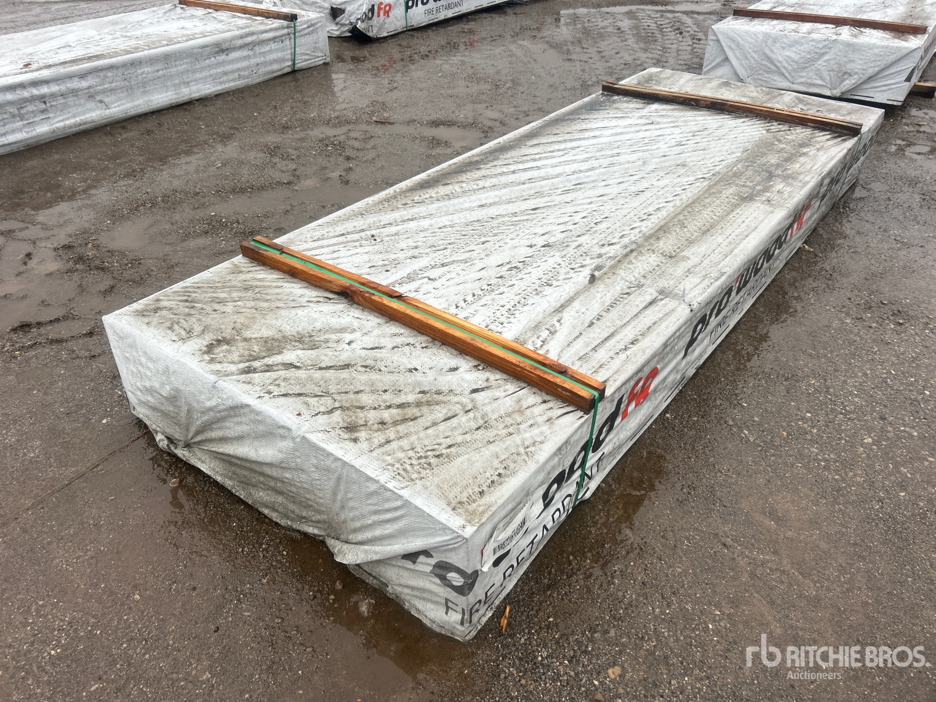 Aspect général with Image, coin arrière gauche