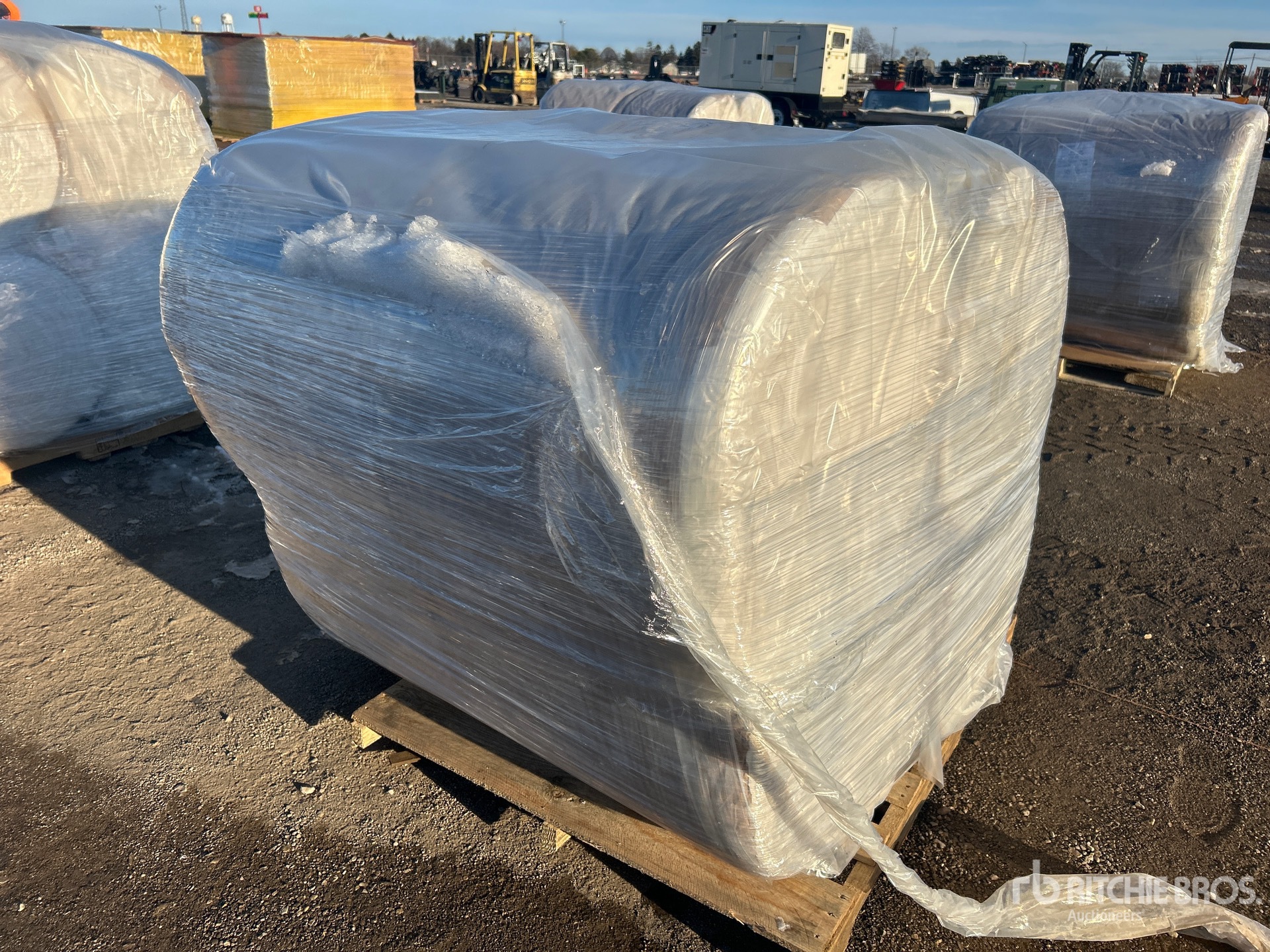 Aspect général with Image, coin arrière droit